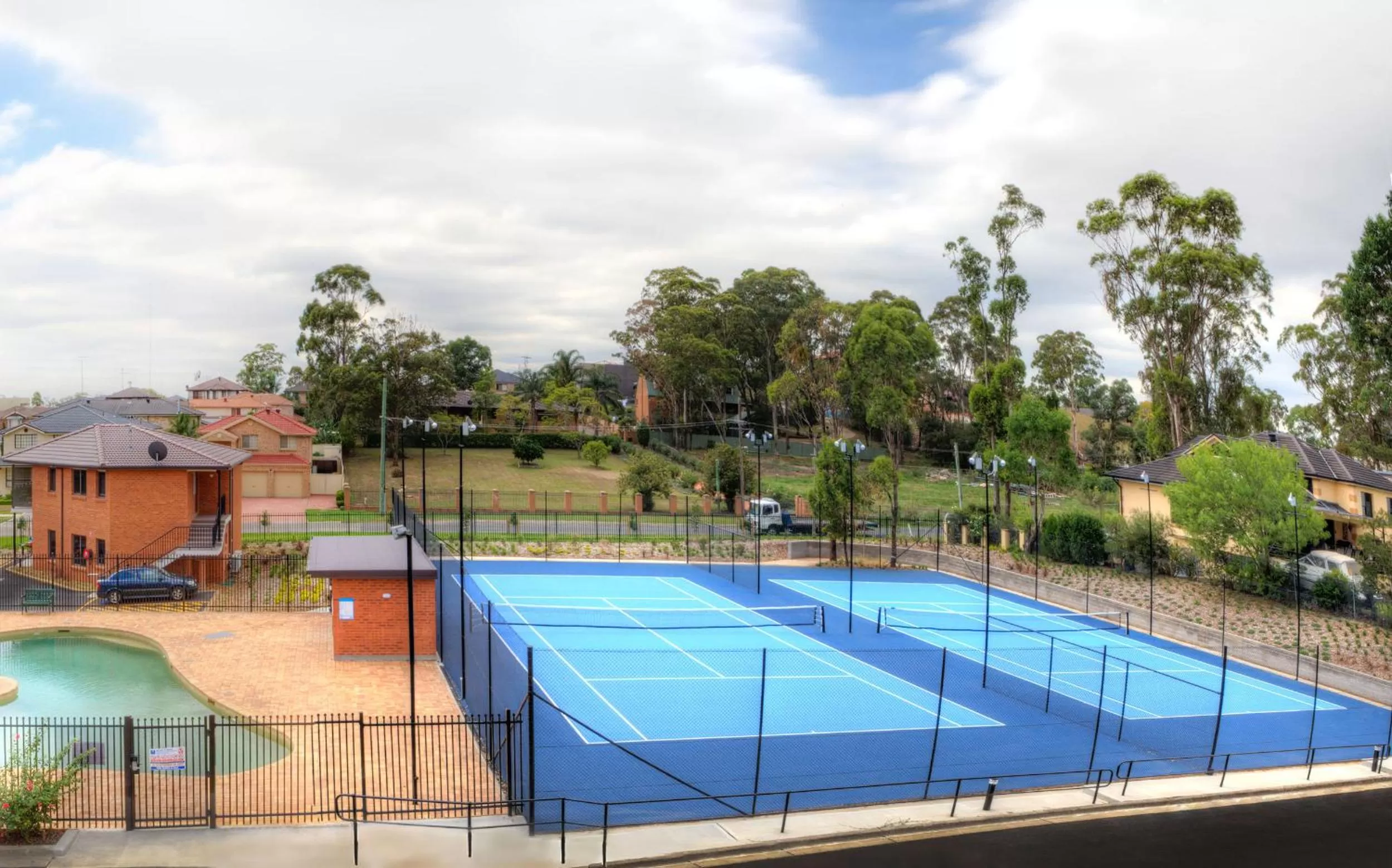 Tennis court in Hunts Hotel Liverpool