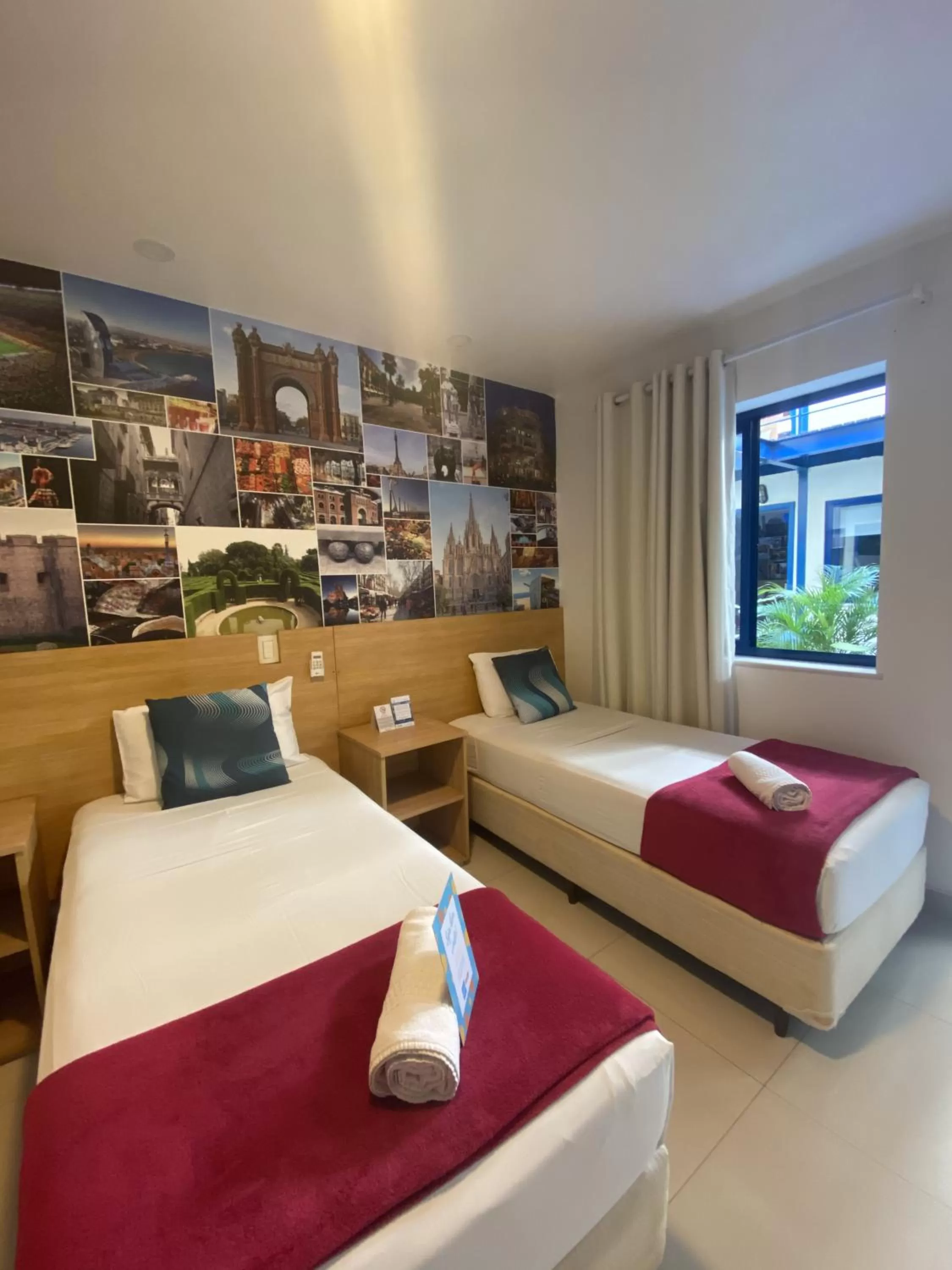 Photo of the whole room in Injoy Suítes & Aparts