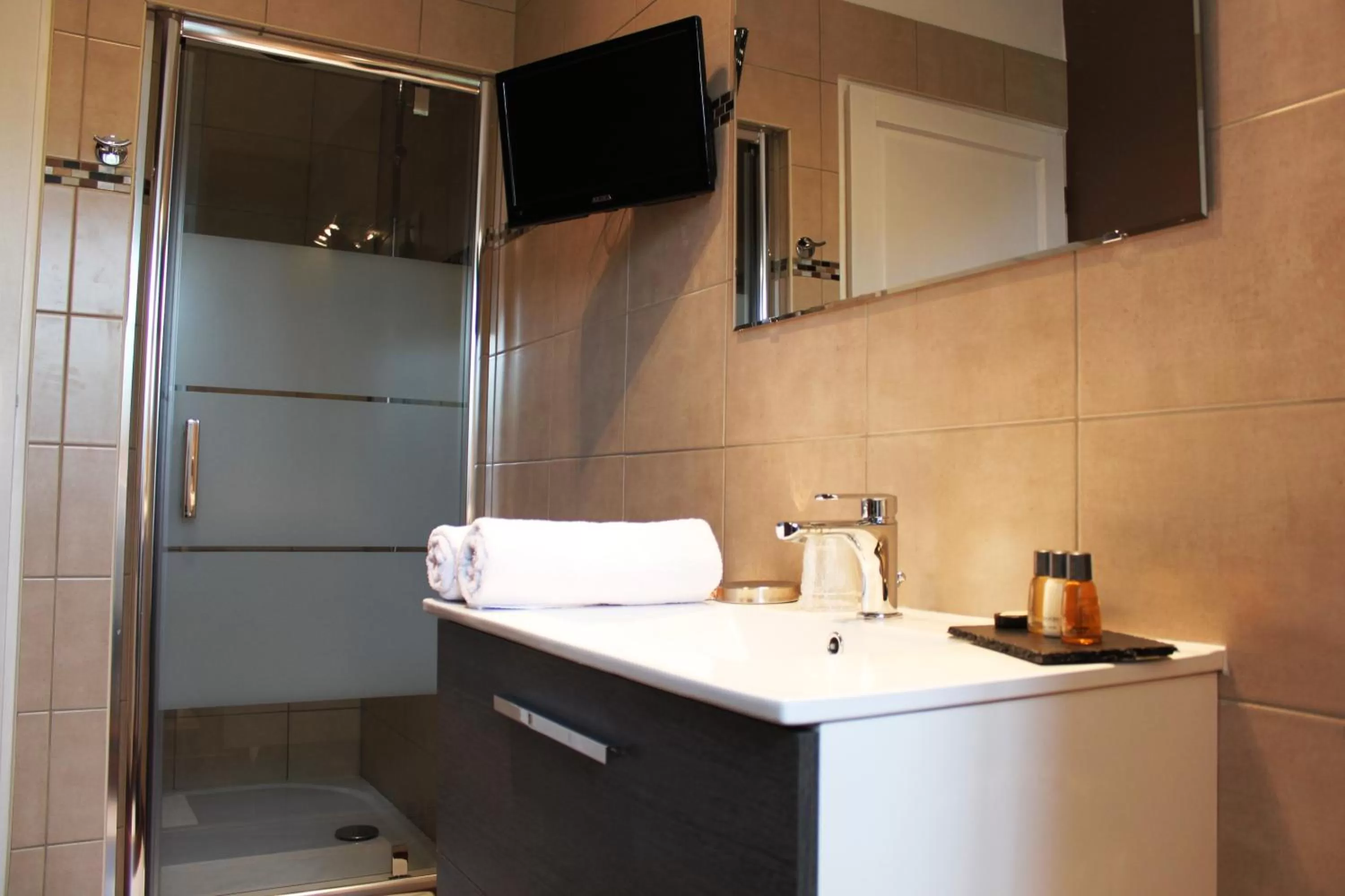 Bathroom in Résidence et Chambres d'Hôtes de La Porte d'Arras