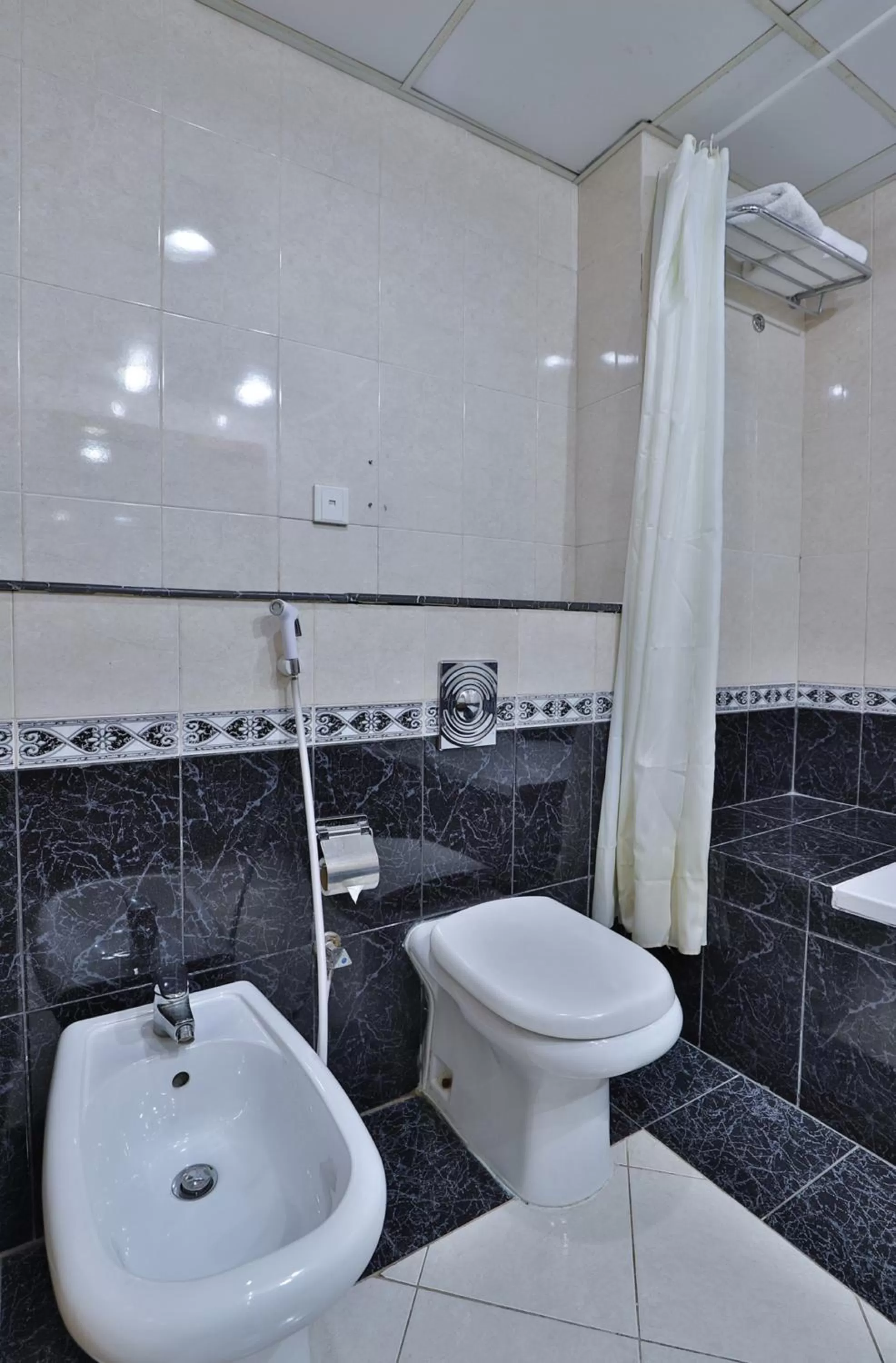 Bathroom in Moon Valley Hotel Apartment - Bur Dubai, Burjuman