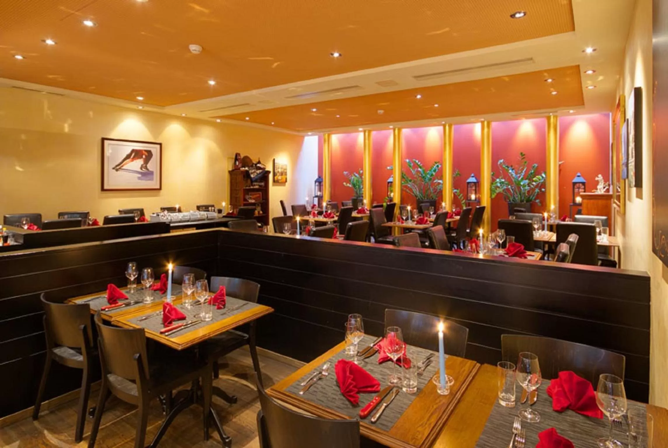 Restaurant/places to eat in Hotel Wartmann am Bahnhof