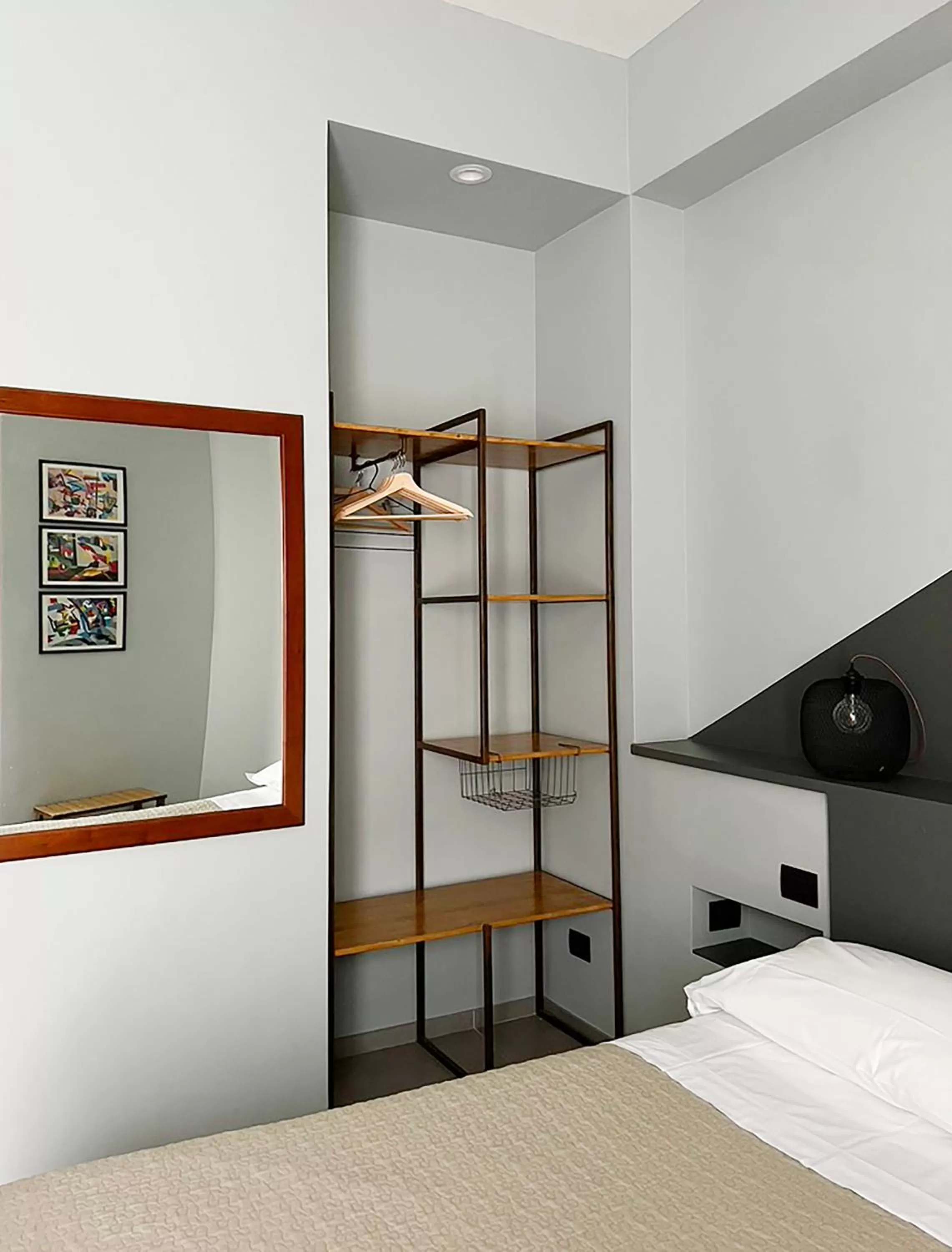 Decorative detail, Bed in Hotel King