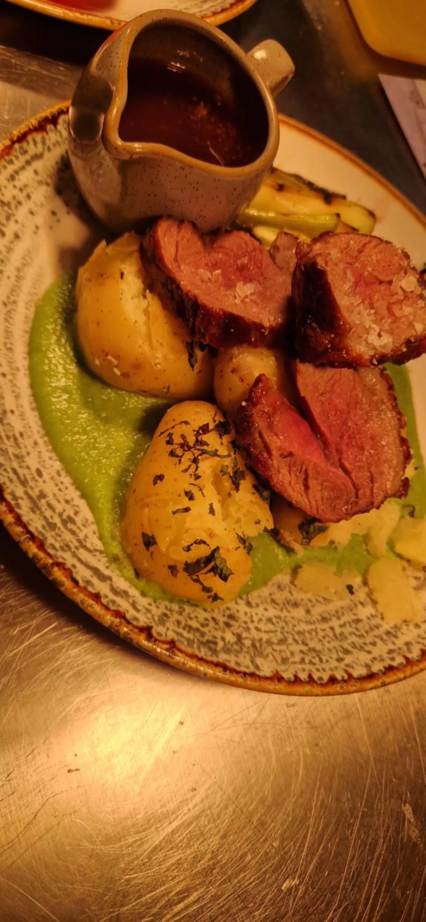 Food and drinks in Station Inn B&B