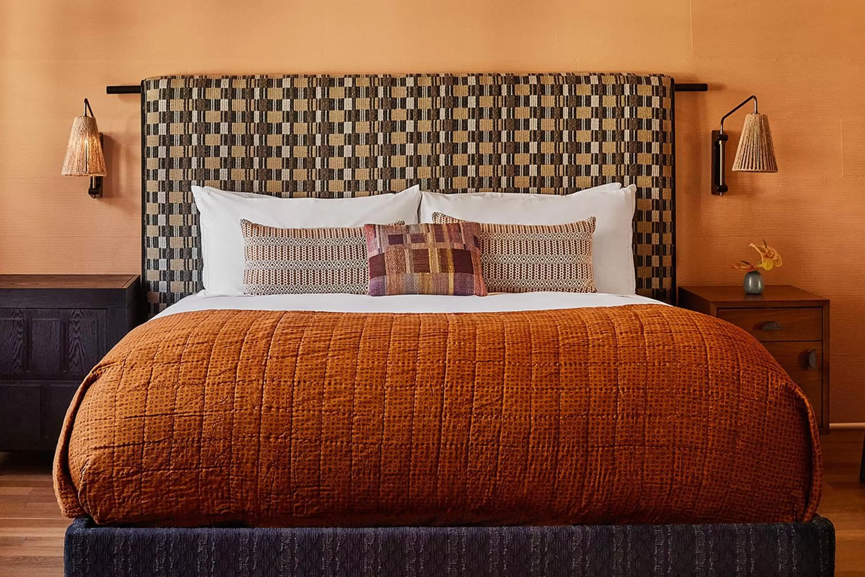 Bedroom, Bed in Downtown Los Angeles Proper Hotel, a Member of Design Hotels