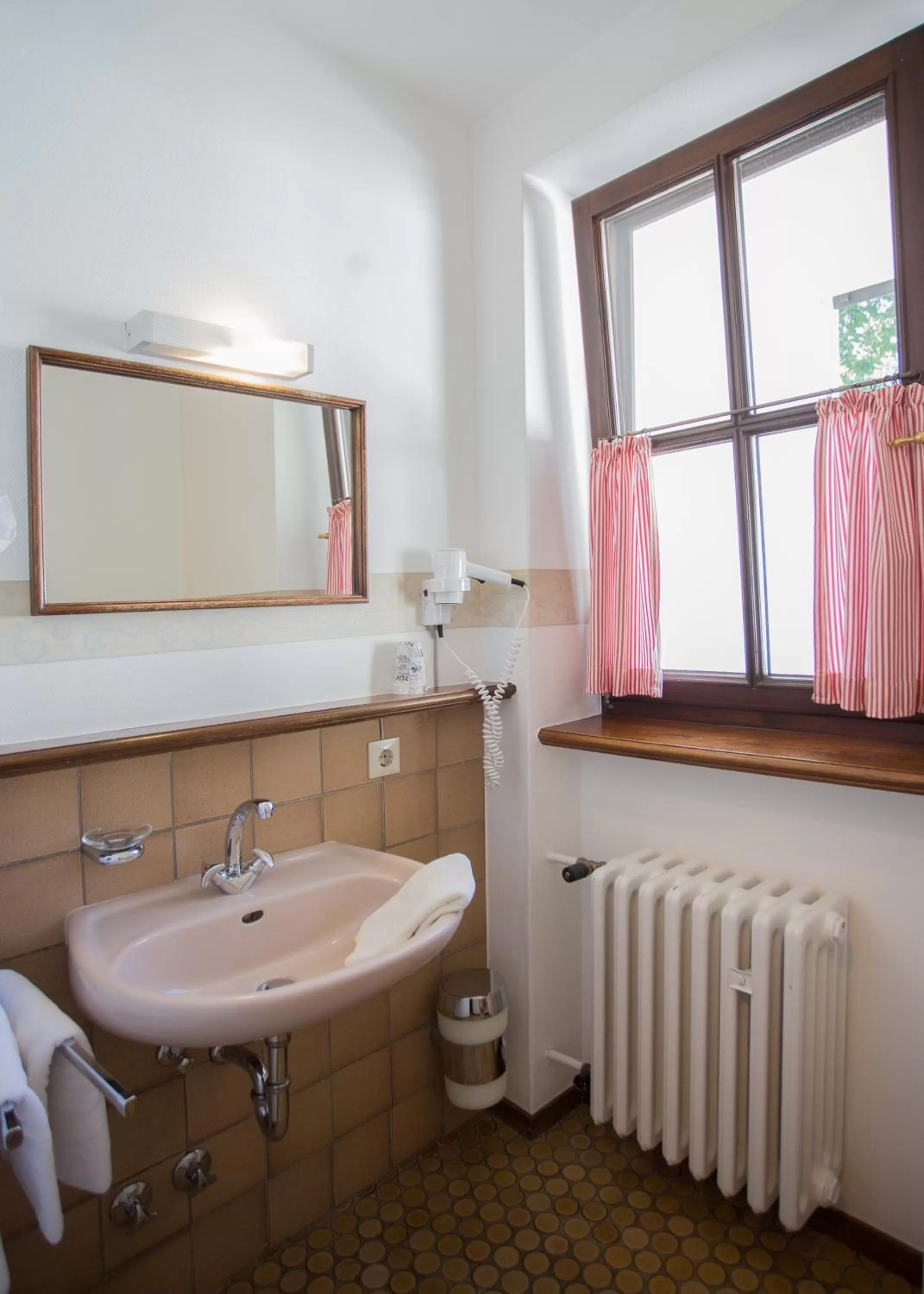 Toilet in Boutique-Hotel Weigels Bergfreiheit