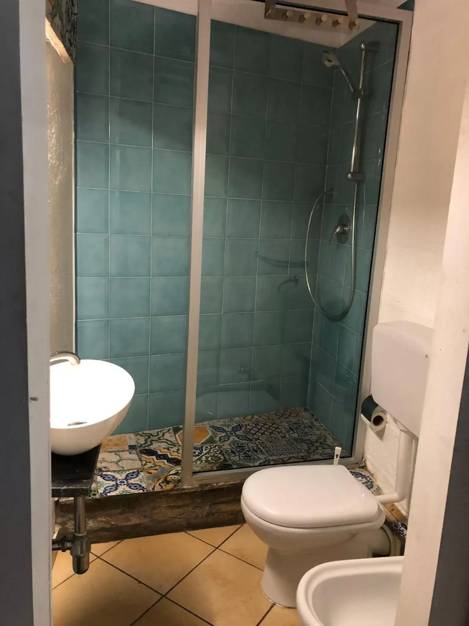 Twin Room - single occupancy in Bahalara Alloggio Twin Room - single occupancy in Bahalara Alloggio