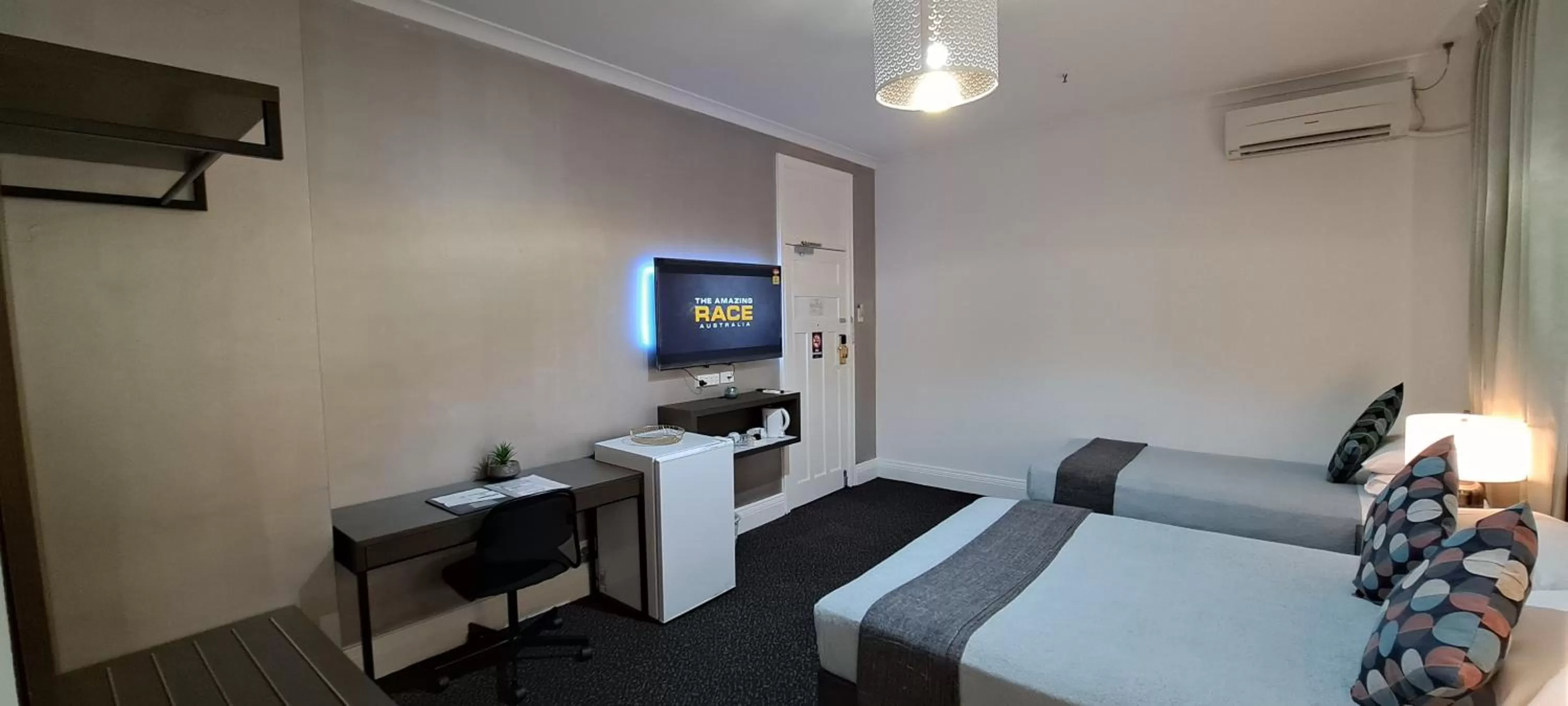 Bedroom in Criterion Hotel Perth