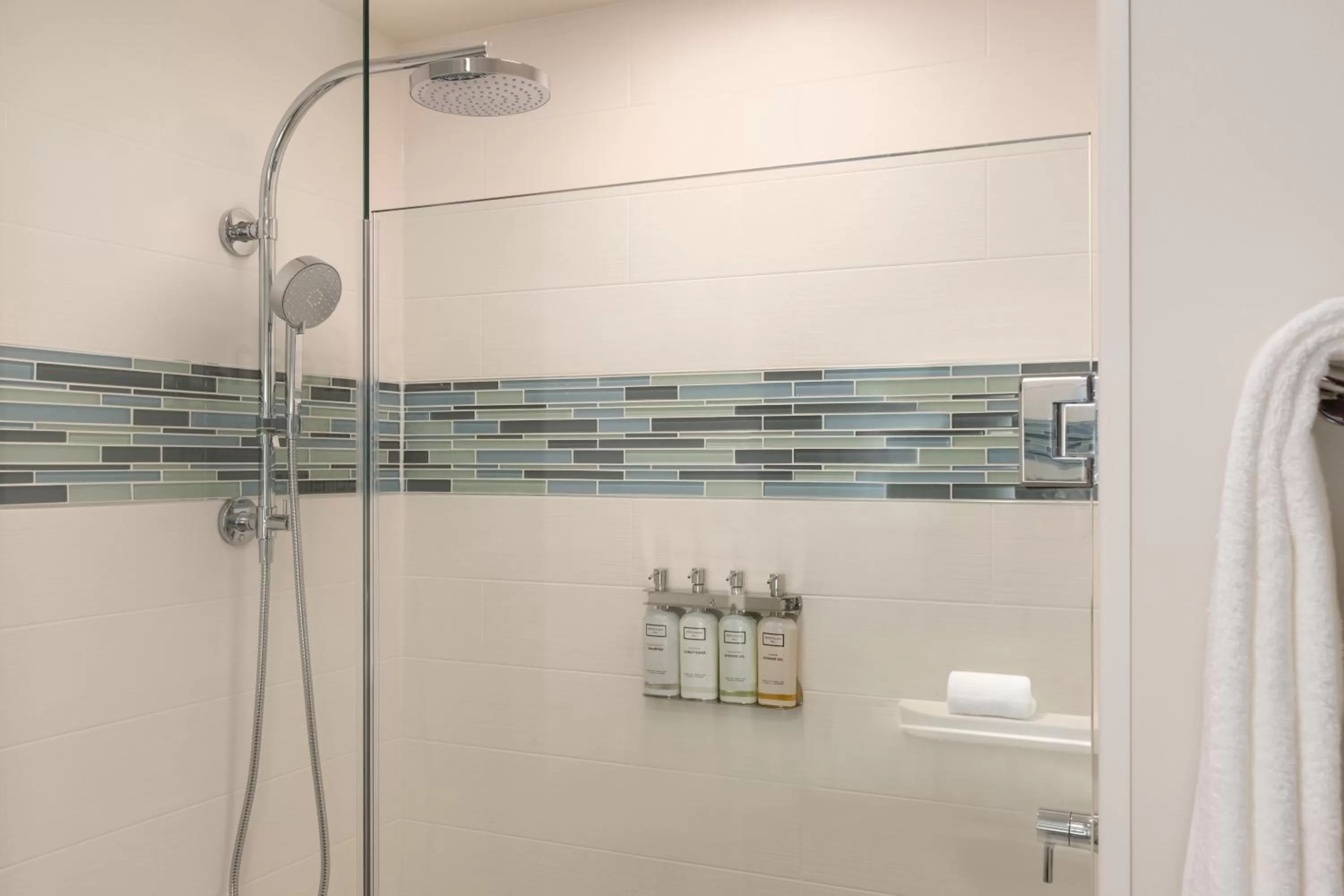 King Suite - Non-Smoking in EVEN Hotels Rochester - Mayo Clinic Area, an IHG Hotel