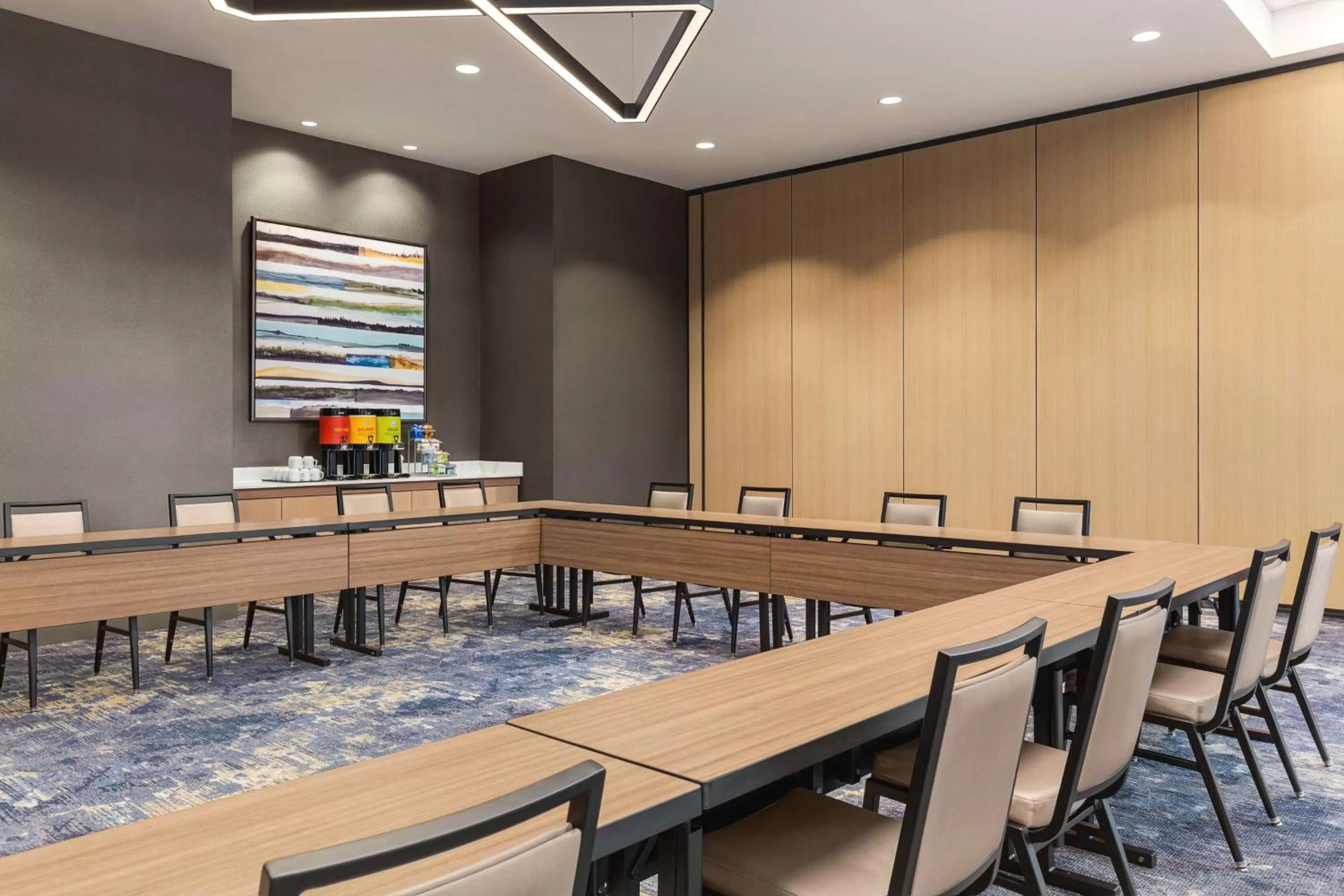 Meeting/conference room in Home2 Suites By Hilton Nashville West End Avenue
