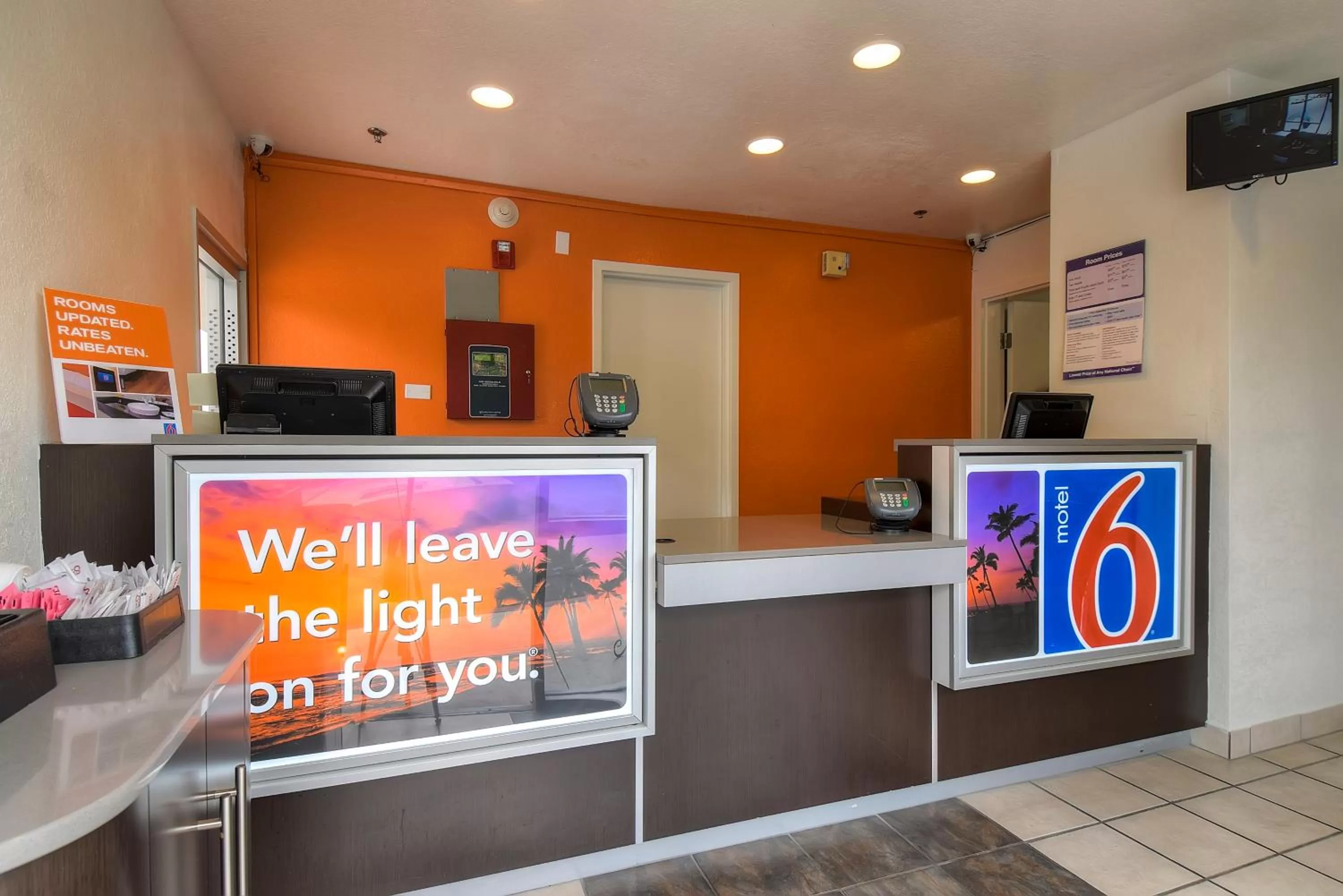 Coffee/tea facilities in Motel 6-Arcadia, CA - Los Angeles - Pasadena Area