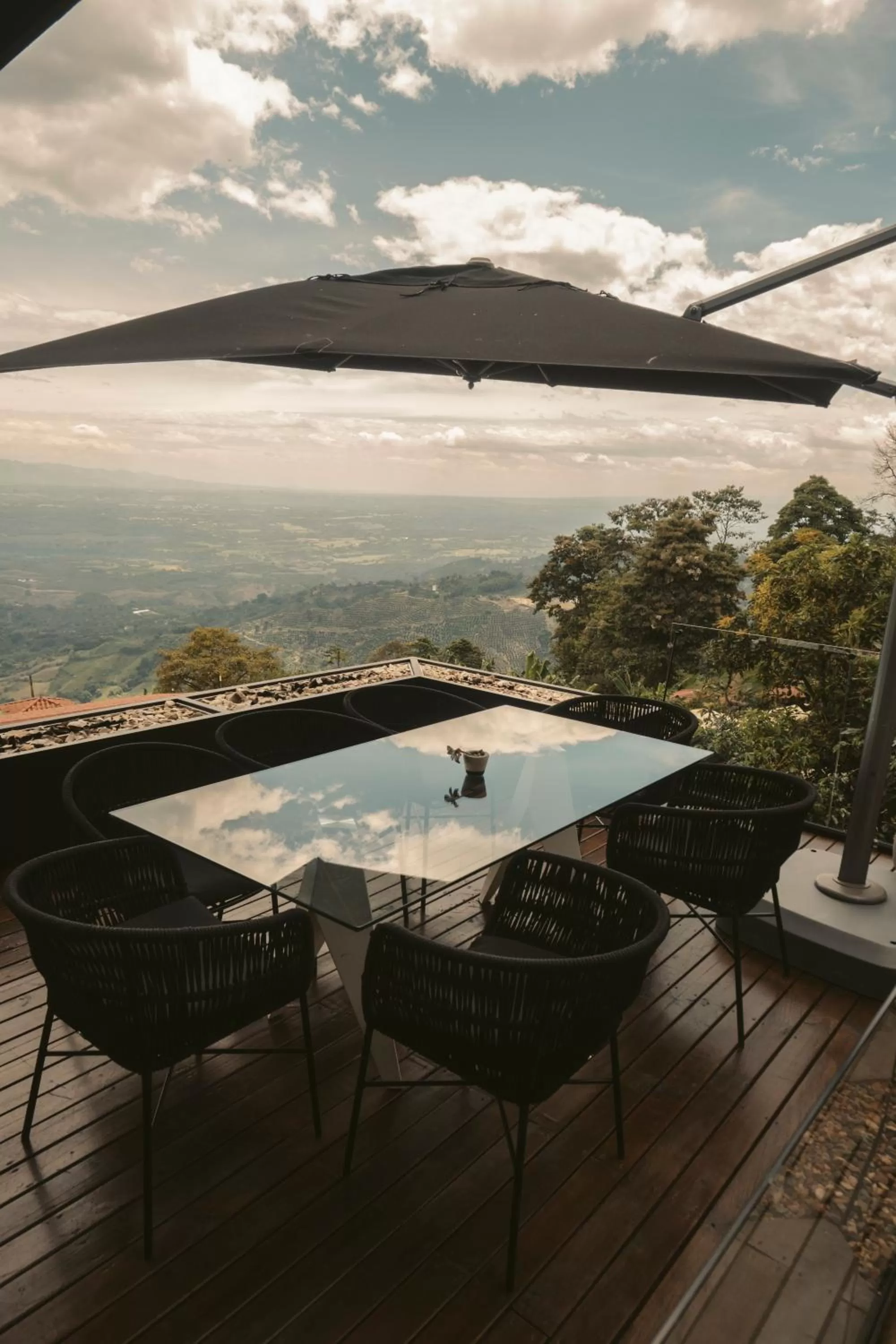 Restaurant/places to eat in La Cima Eco Hotel