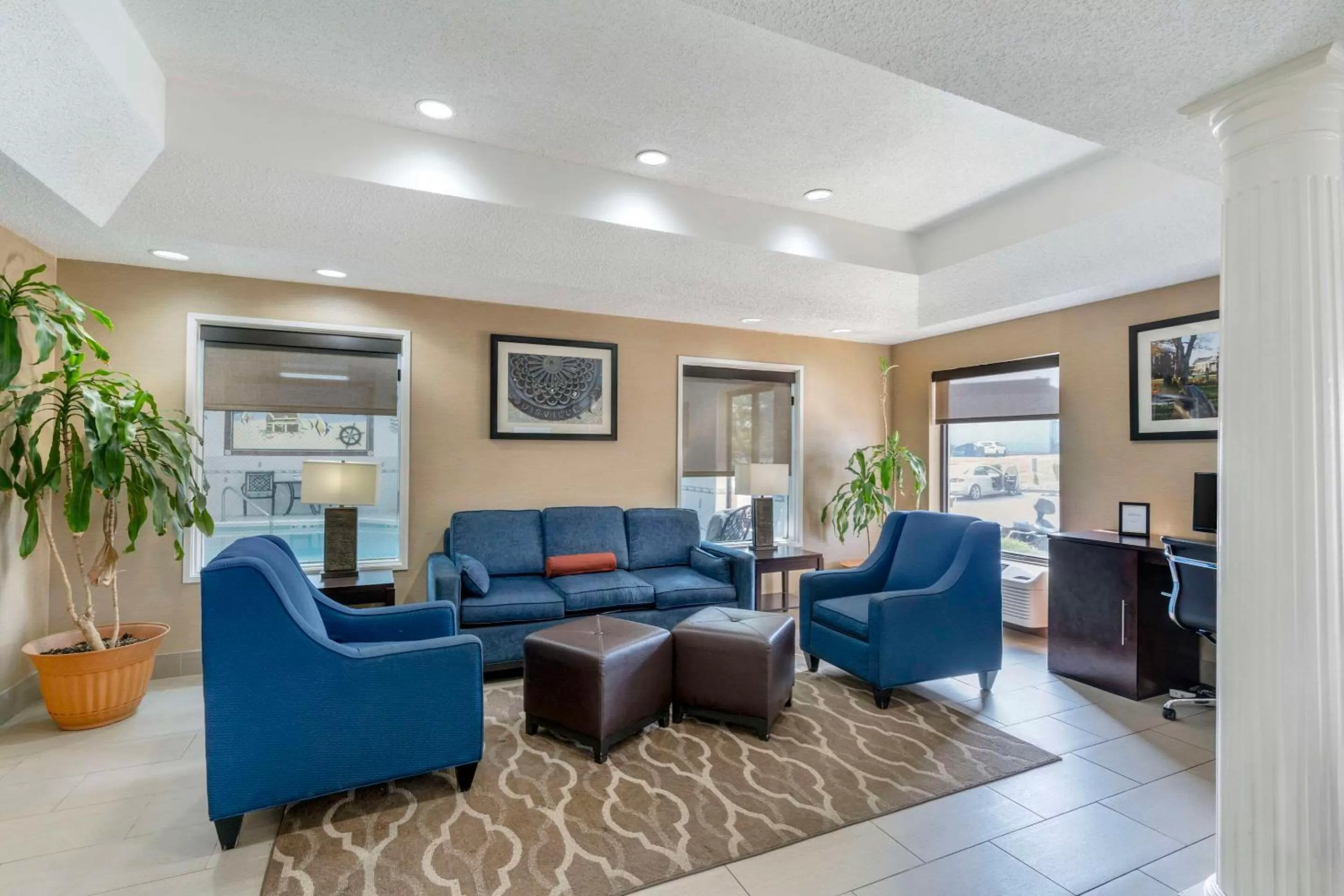 Lobby or reception in Comfort Inn & Suites La Grange - Louisville Area