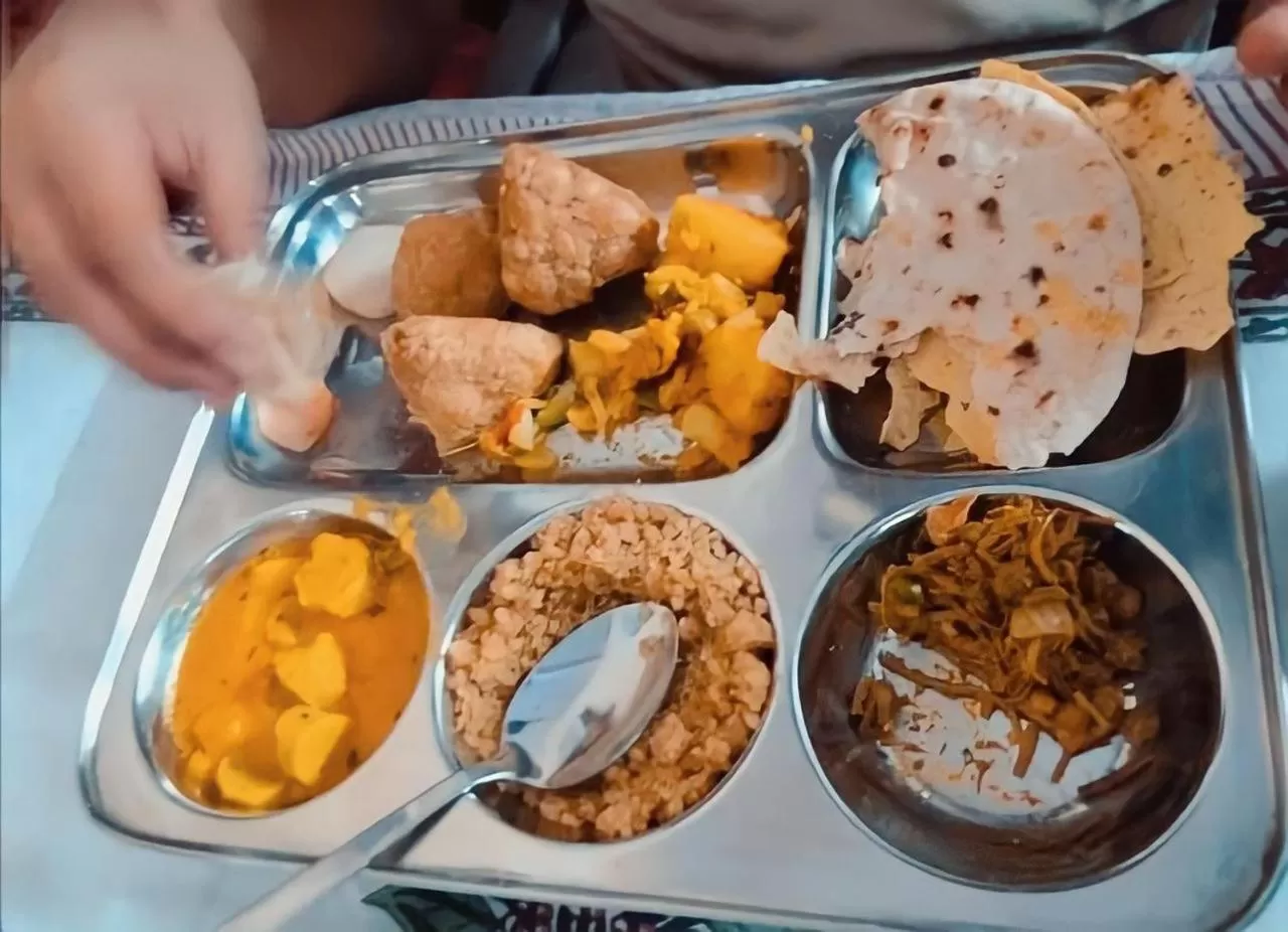 Restaurant/places to eat, Food in Rumis Desert Camp and Resort