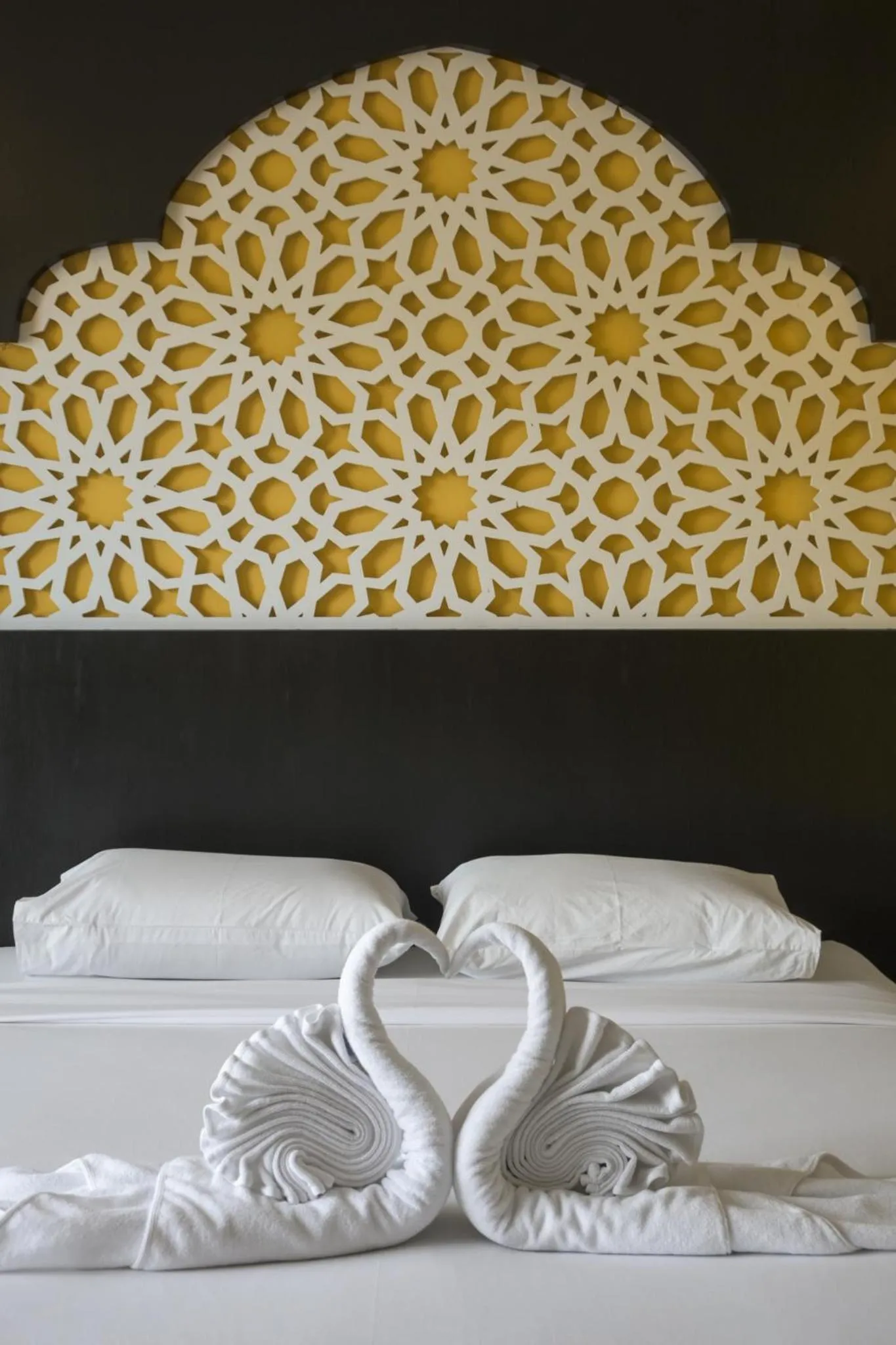 Bed in Anchanlina Hotel - SHA Plus