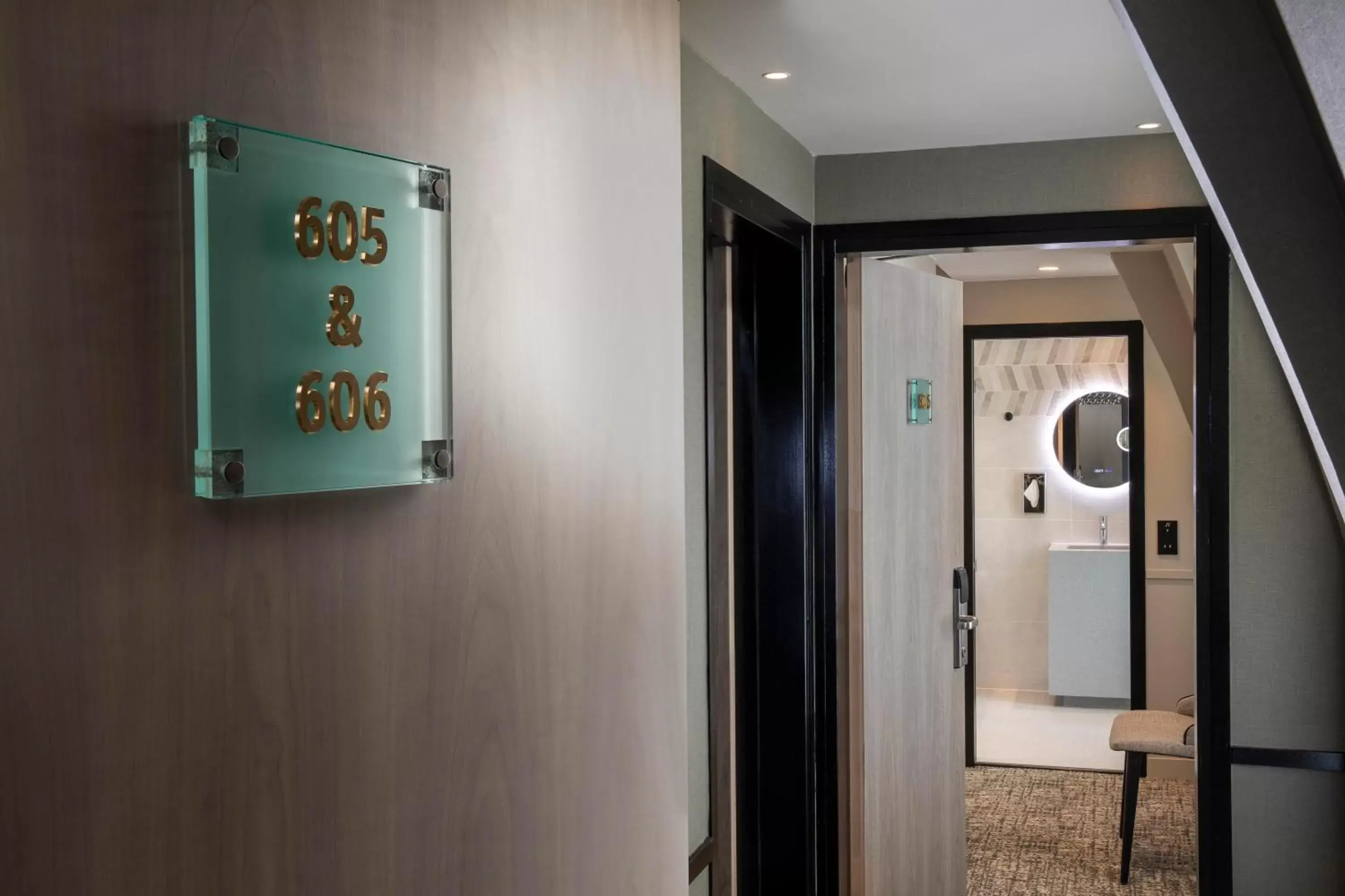 Communicating Rooms (5 people) in Daunou Opéra Communicating Rooms (5 people) in Daunou Opéra