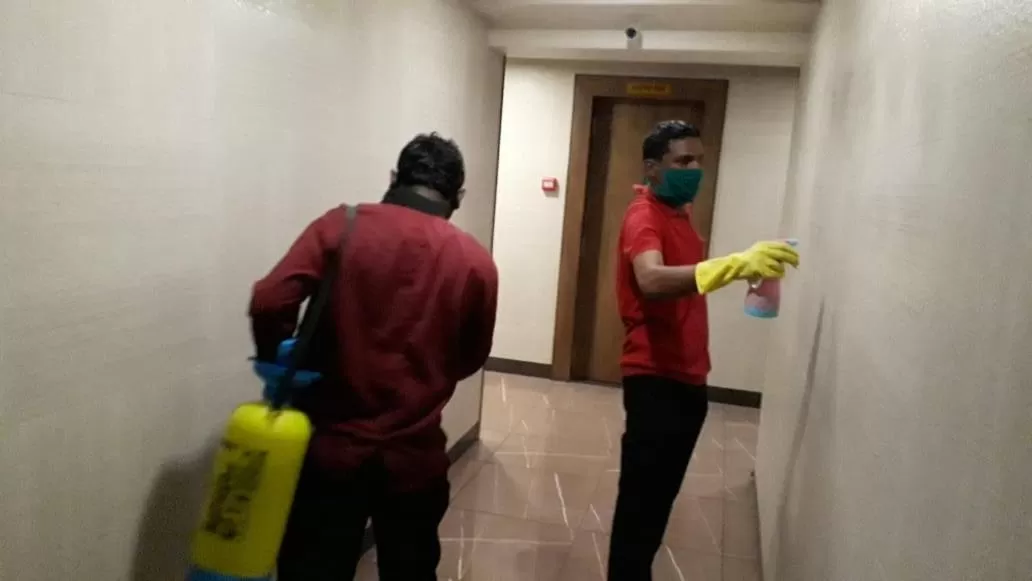 Staff in Hotel Pearl