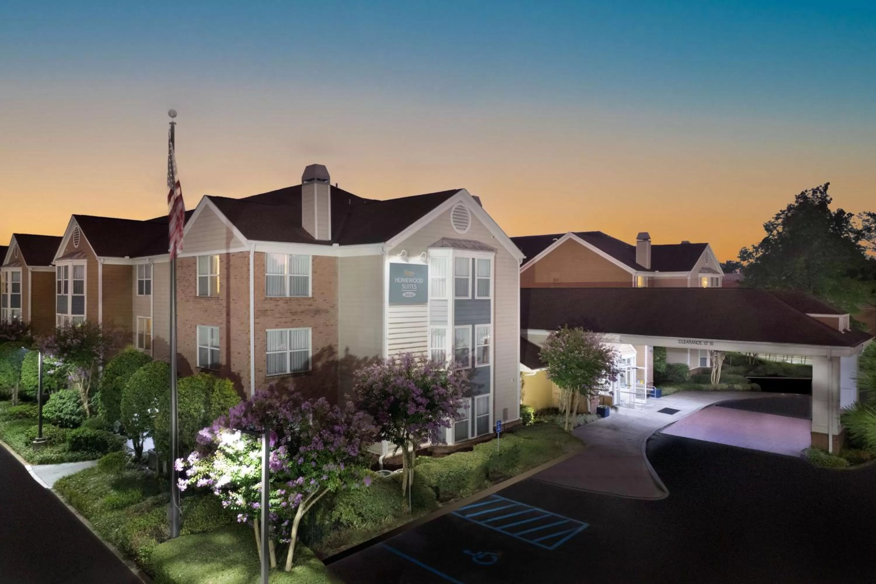 Property building in Homewood Suites Memphis Germantown