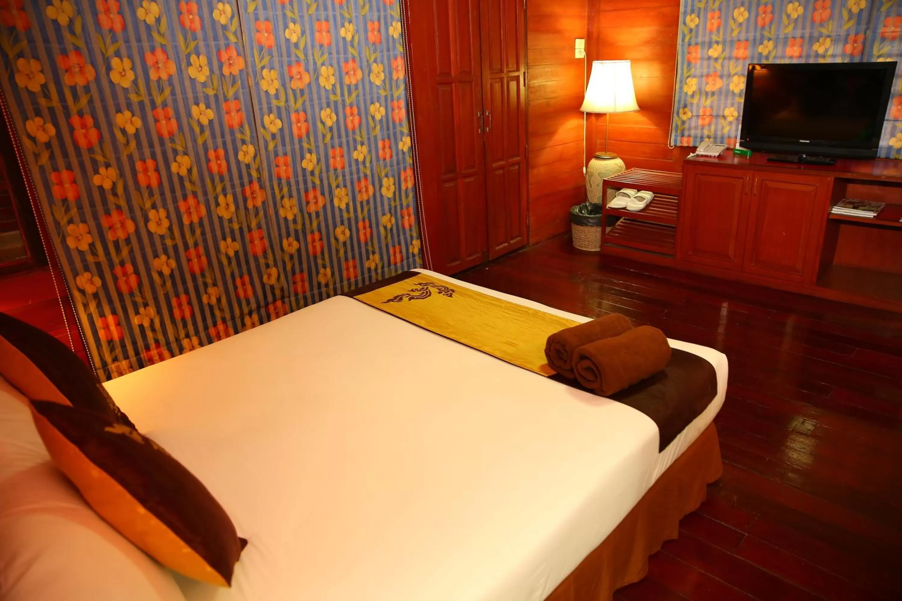 Bed in Diana Garden Resort - SHA Extra Plus