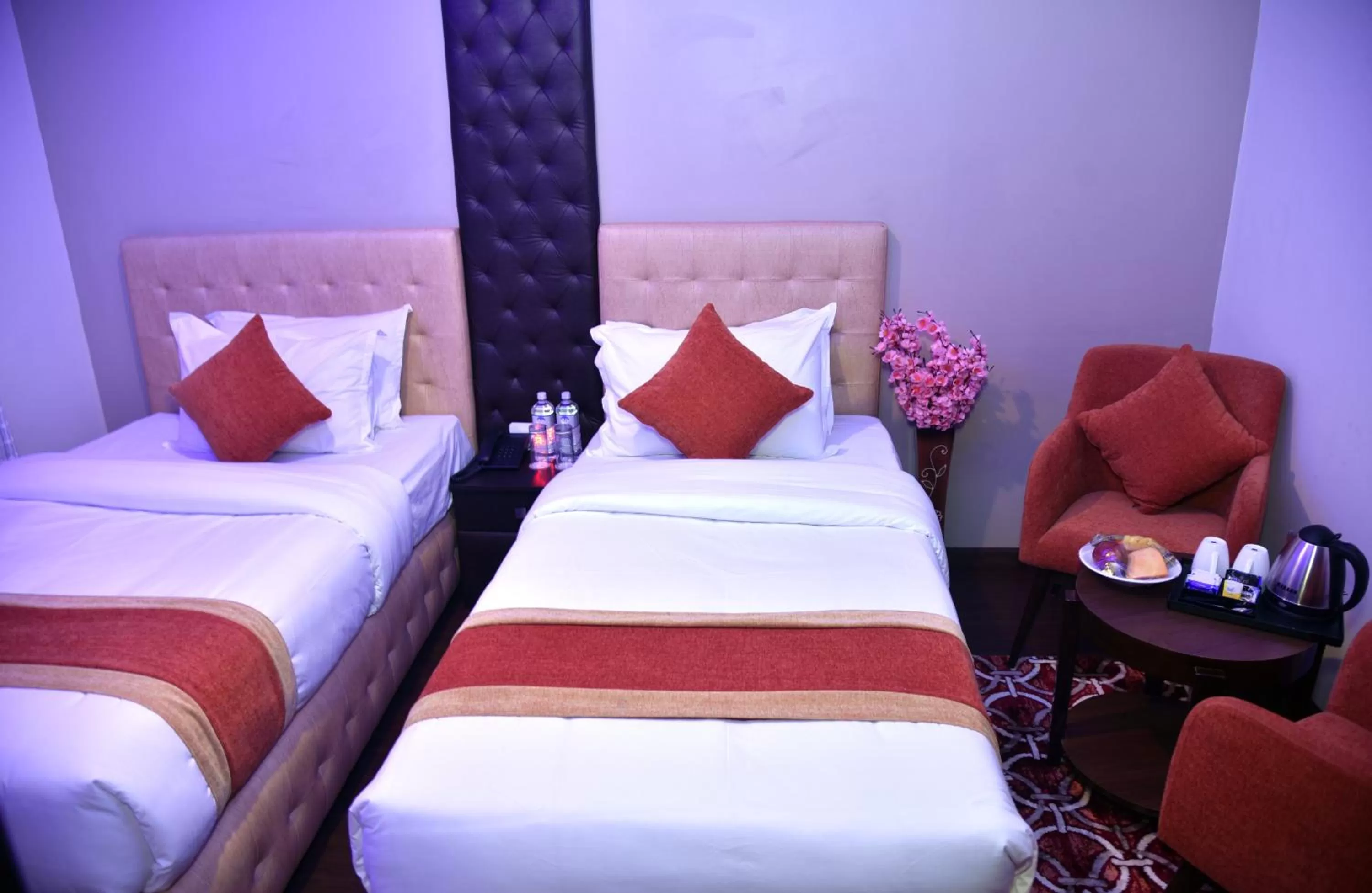 Bedroom, Bed in Marinha Airport Hotel