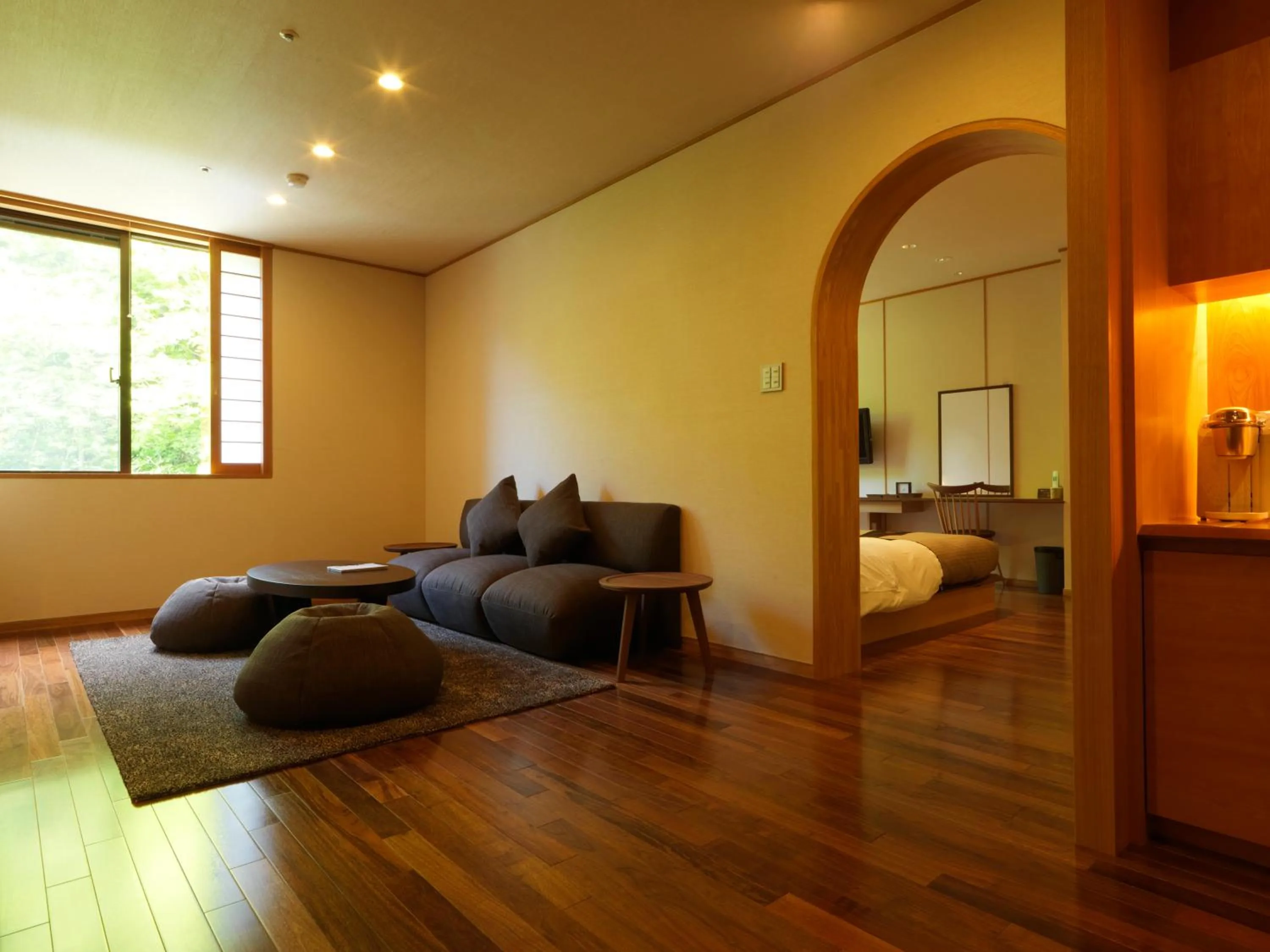 Photo of the whole room, Bed in Niseko Konbu Onsen Tsuruga Moku-no-sho