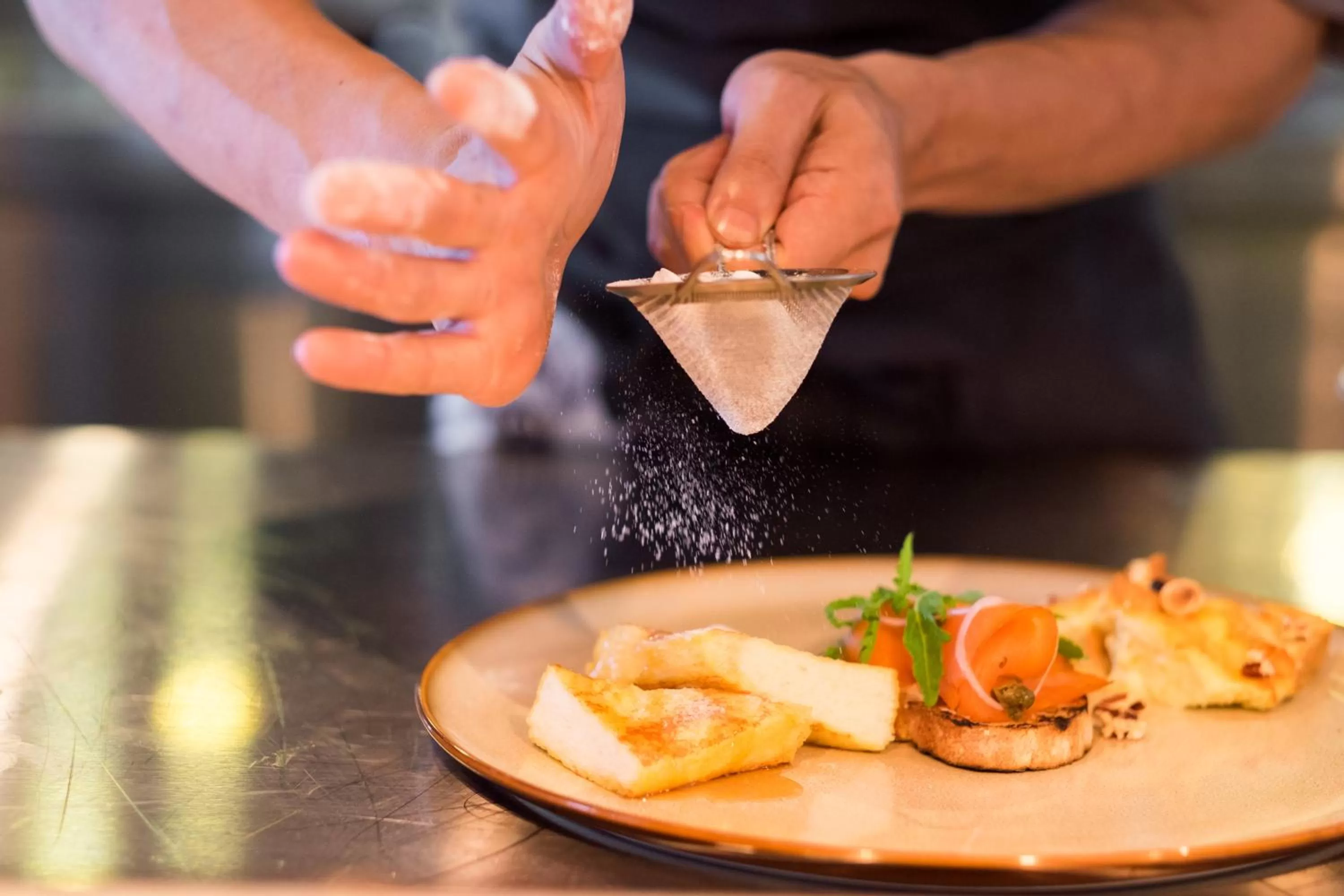 Restaurant/places to eat in amba Taipei Songshan