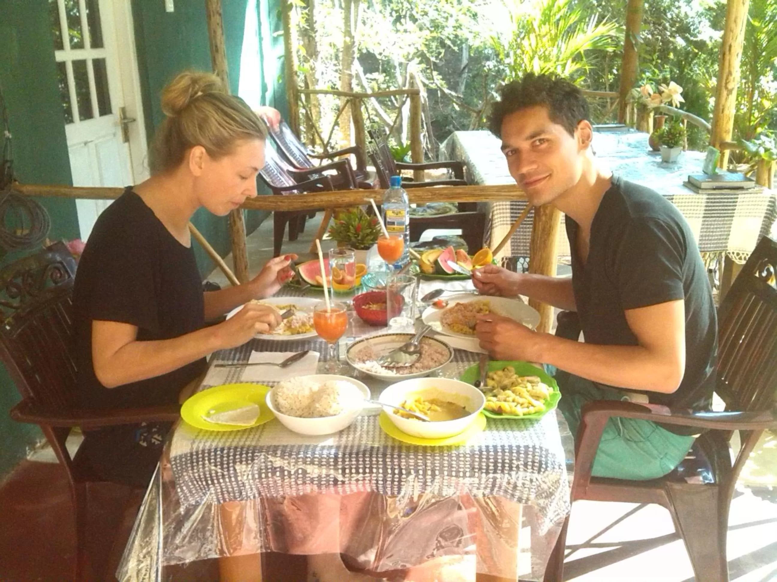 Family, Restaurant/Places to Eat in Green Lantern Inn