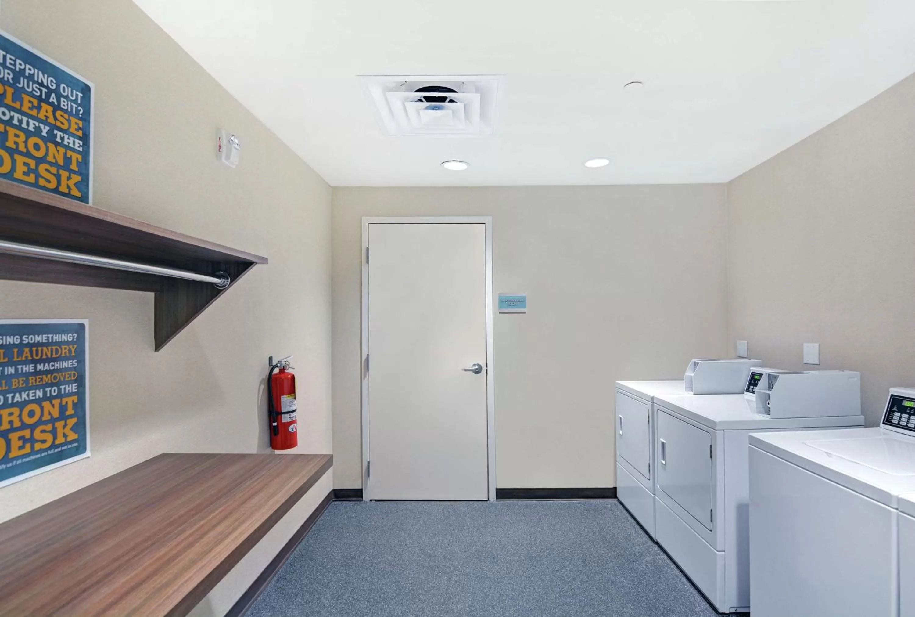 Property building in Home2 Suites By Hilton Richmond Hill Savannah I-95