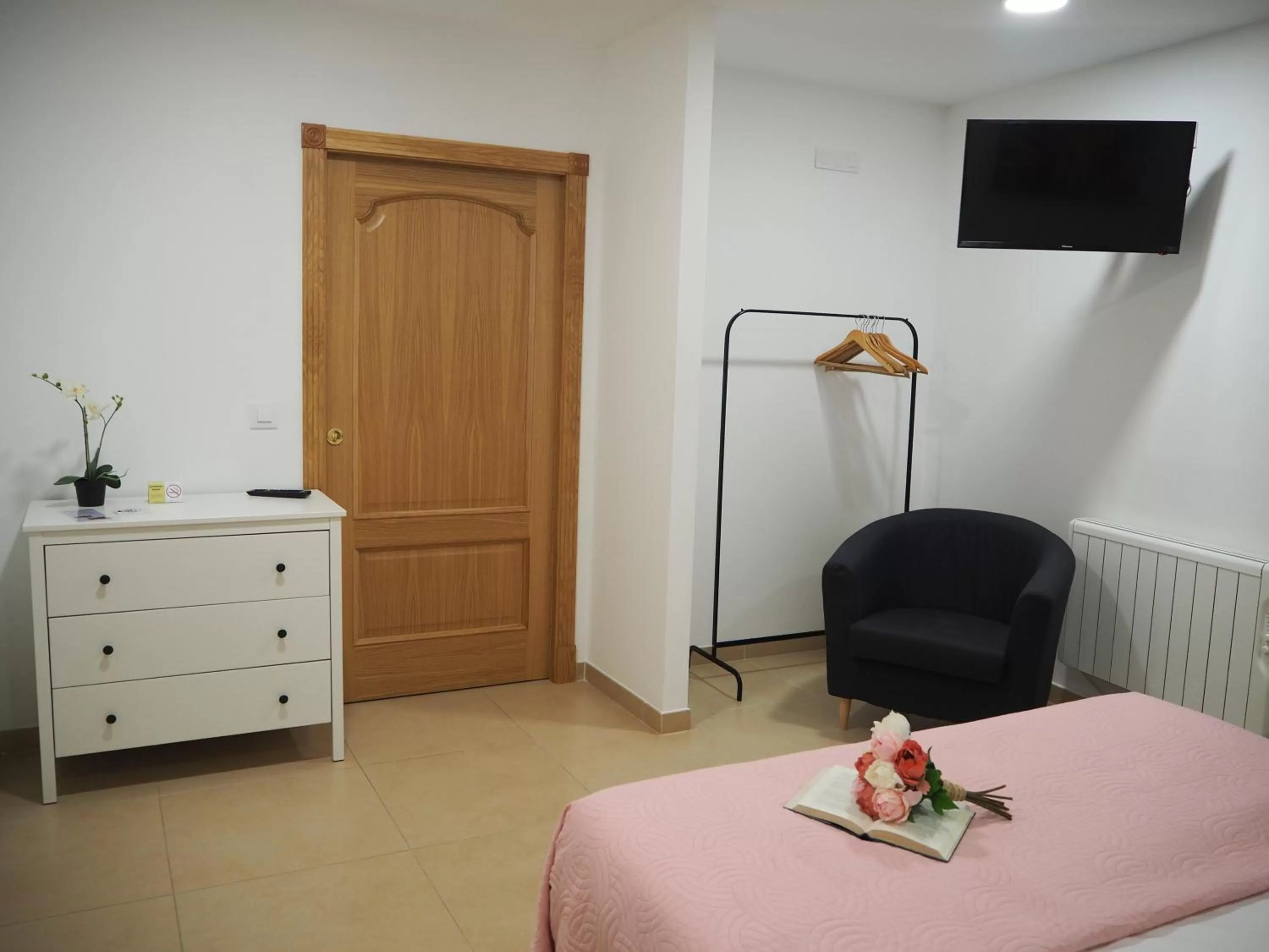 Photo of the whole room, Bed in Hotel La Terraza