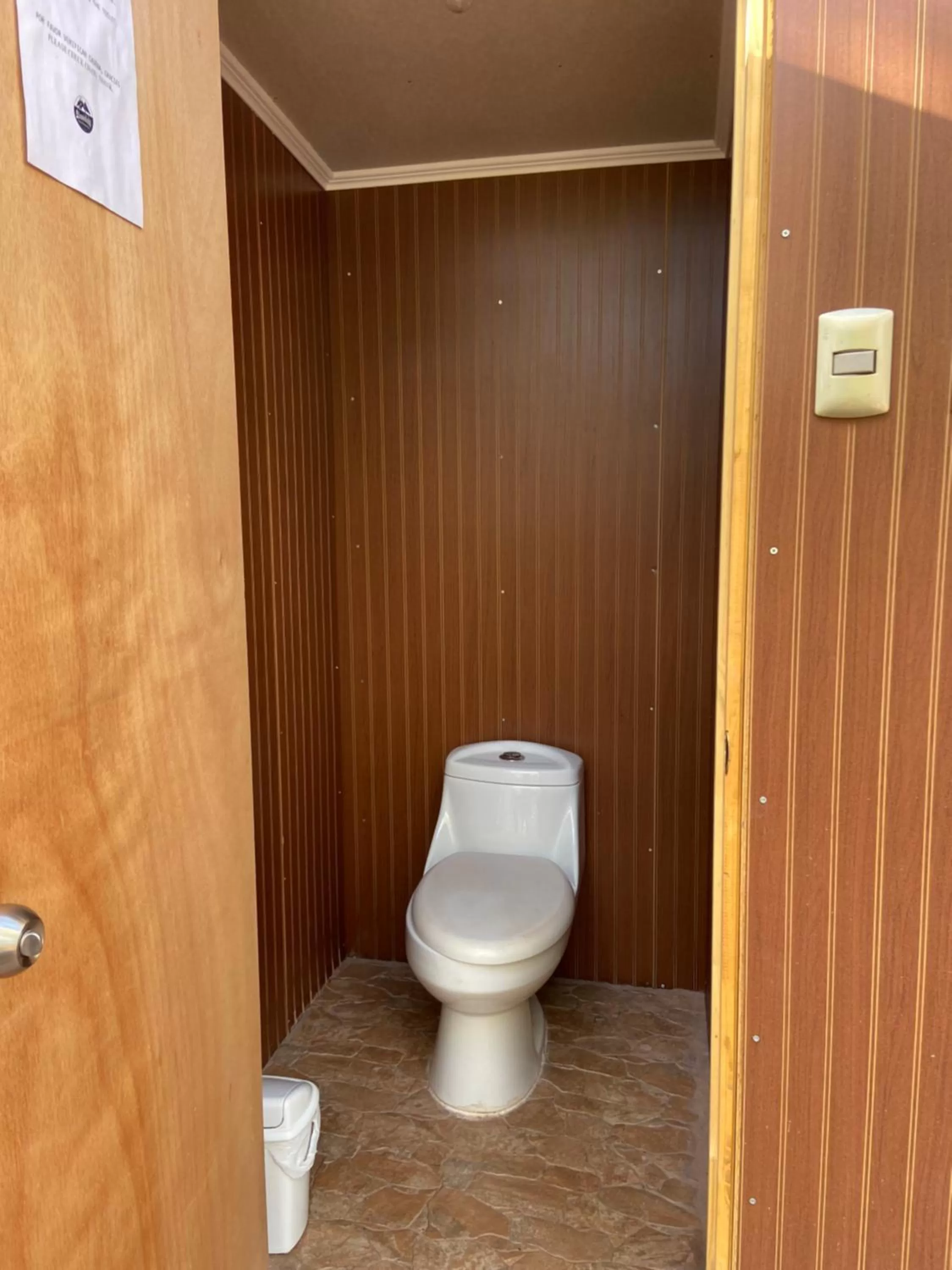 Bathroom in CaminAndes Hostal