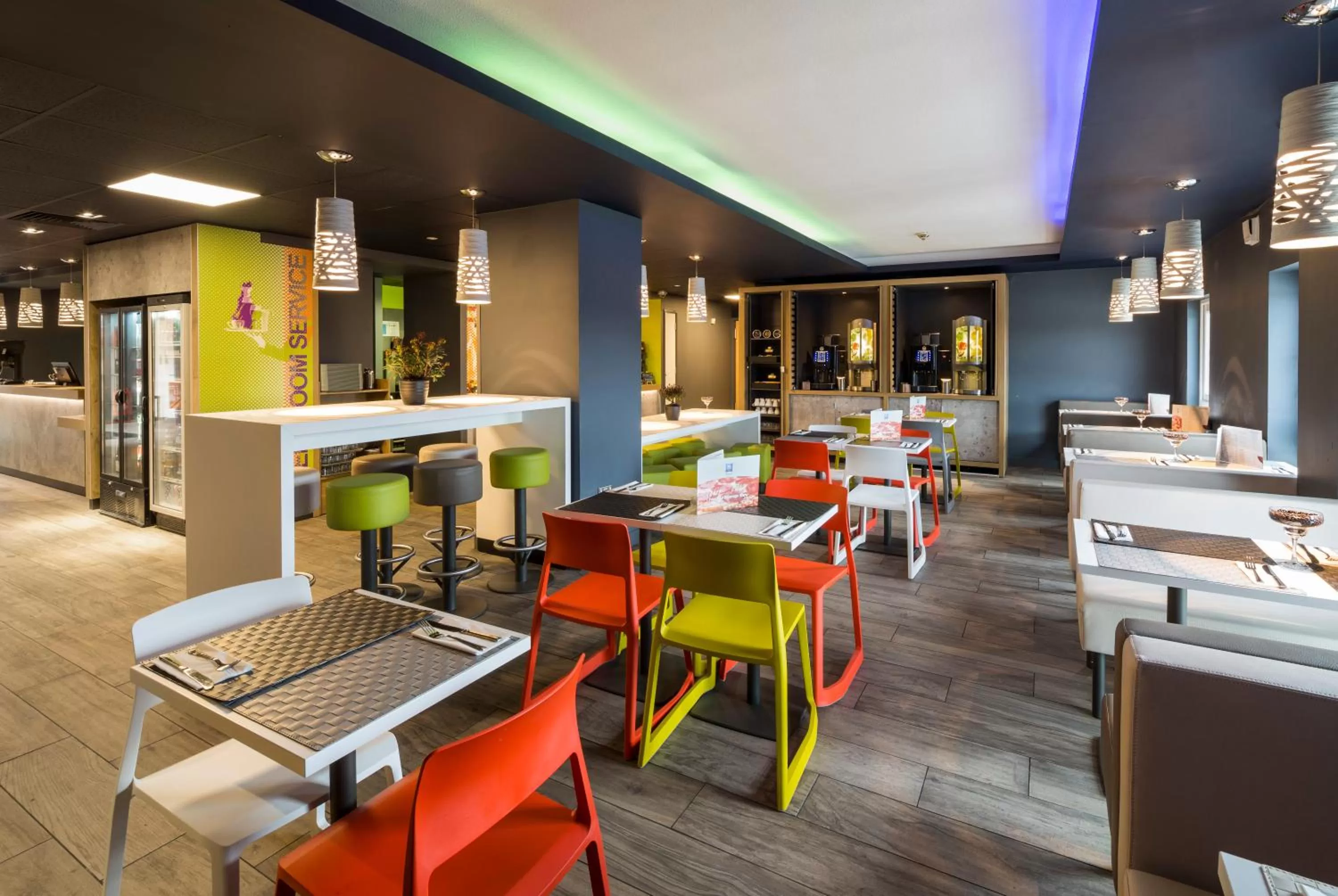 Restaurant/places to eat in ibis budget Glasgow