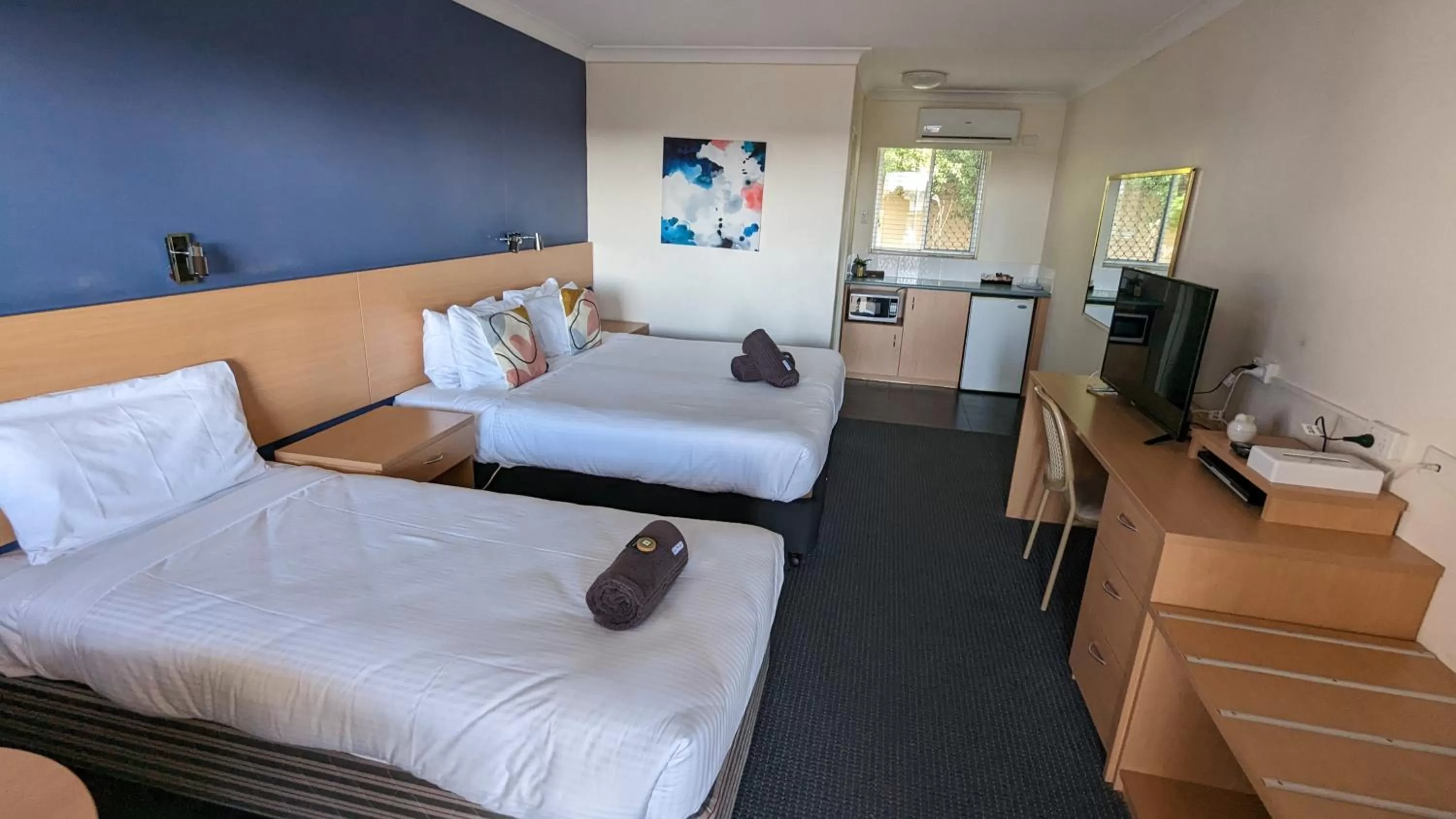 Bedroom, Bed in Armidale Inn