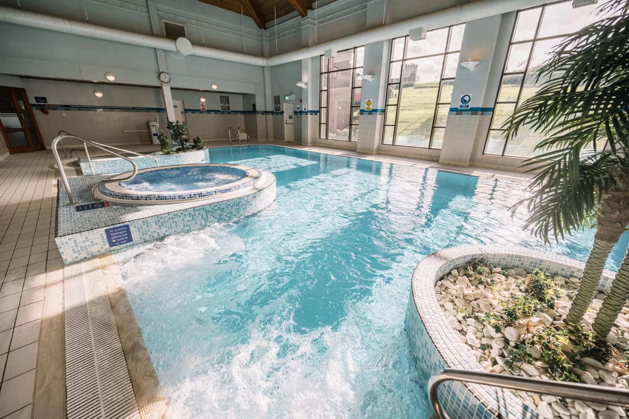 Swimming pool in Roe Valley Resort