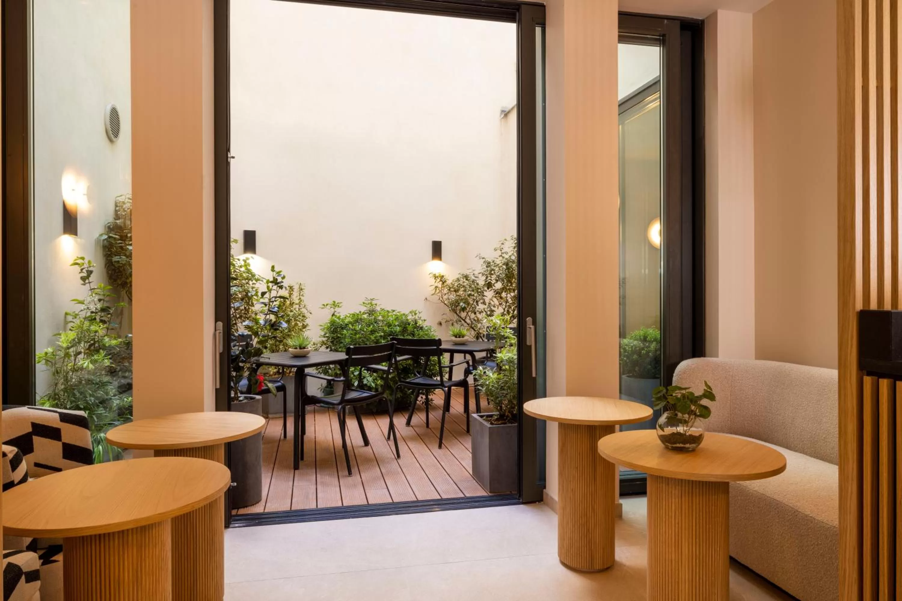 Patio in Hôtel Esté