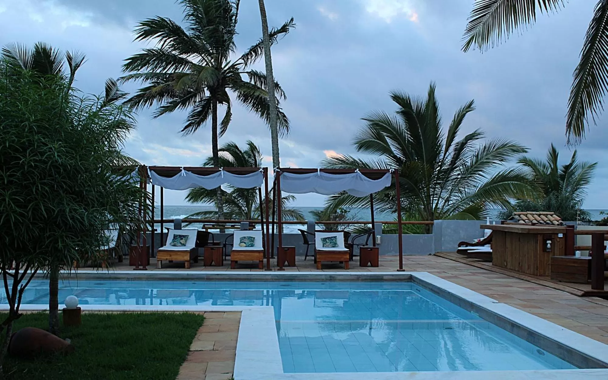 Swimming Pool in Pousada dos Hibiscus