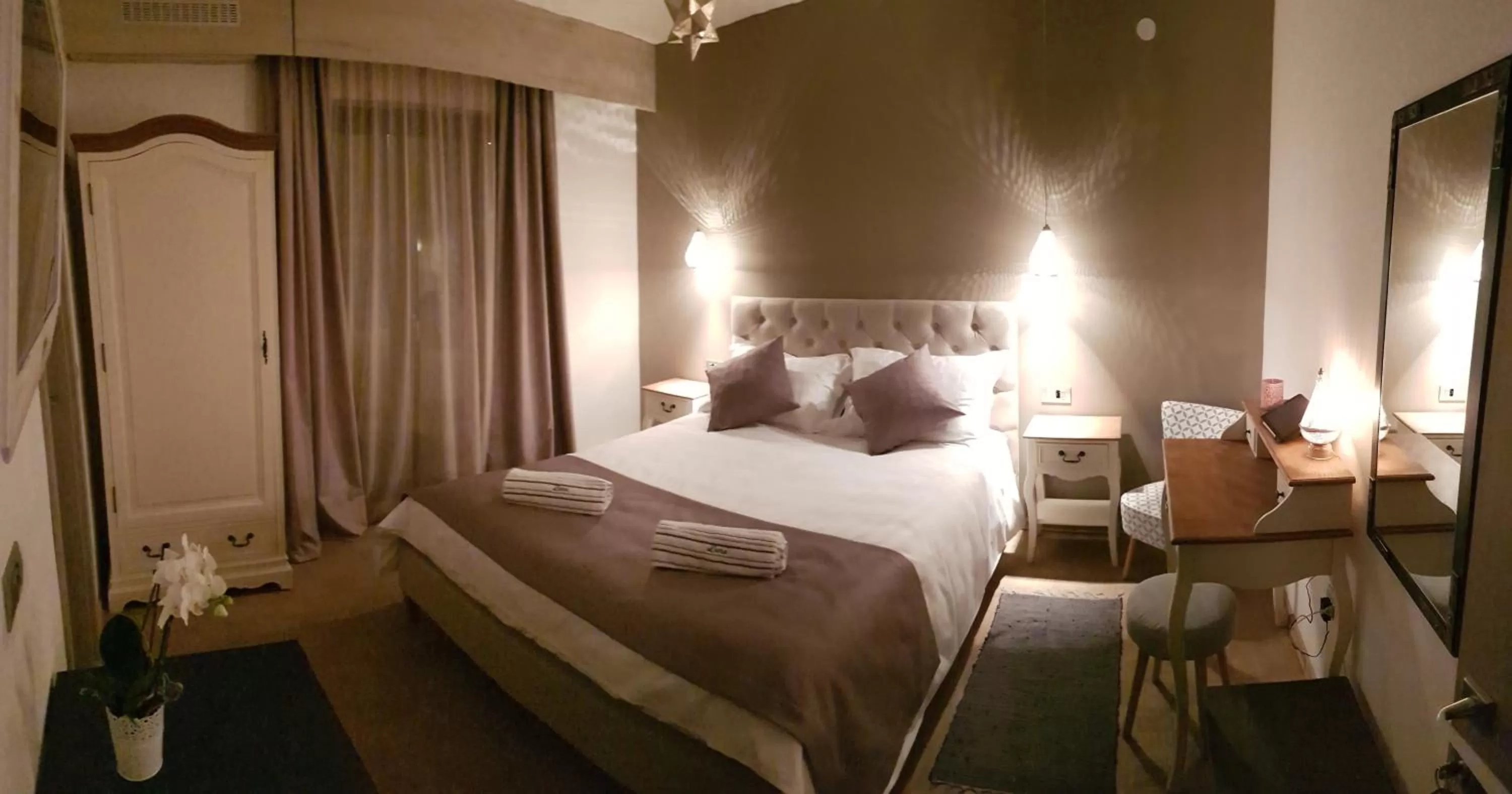 Bed in Boutique Rooms Luna