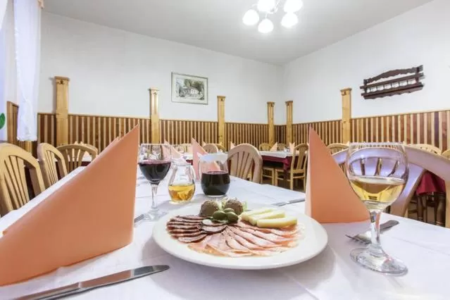 Food and drinks, Restaurant/Places to Eat in Bed and Breakfast Špelca