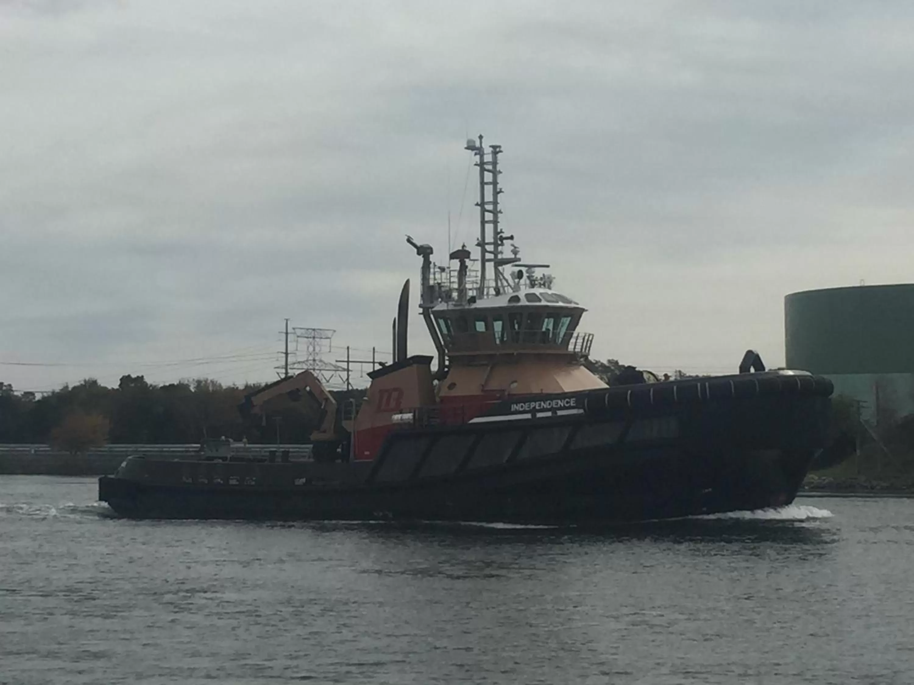 Inn 38 Oak Bluff Circle