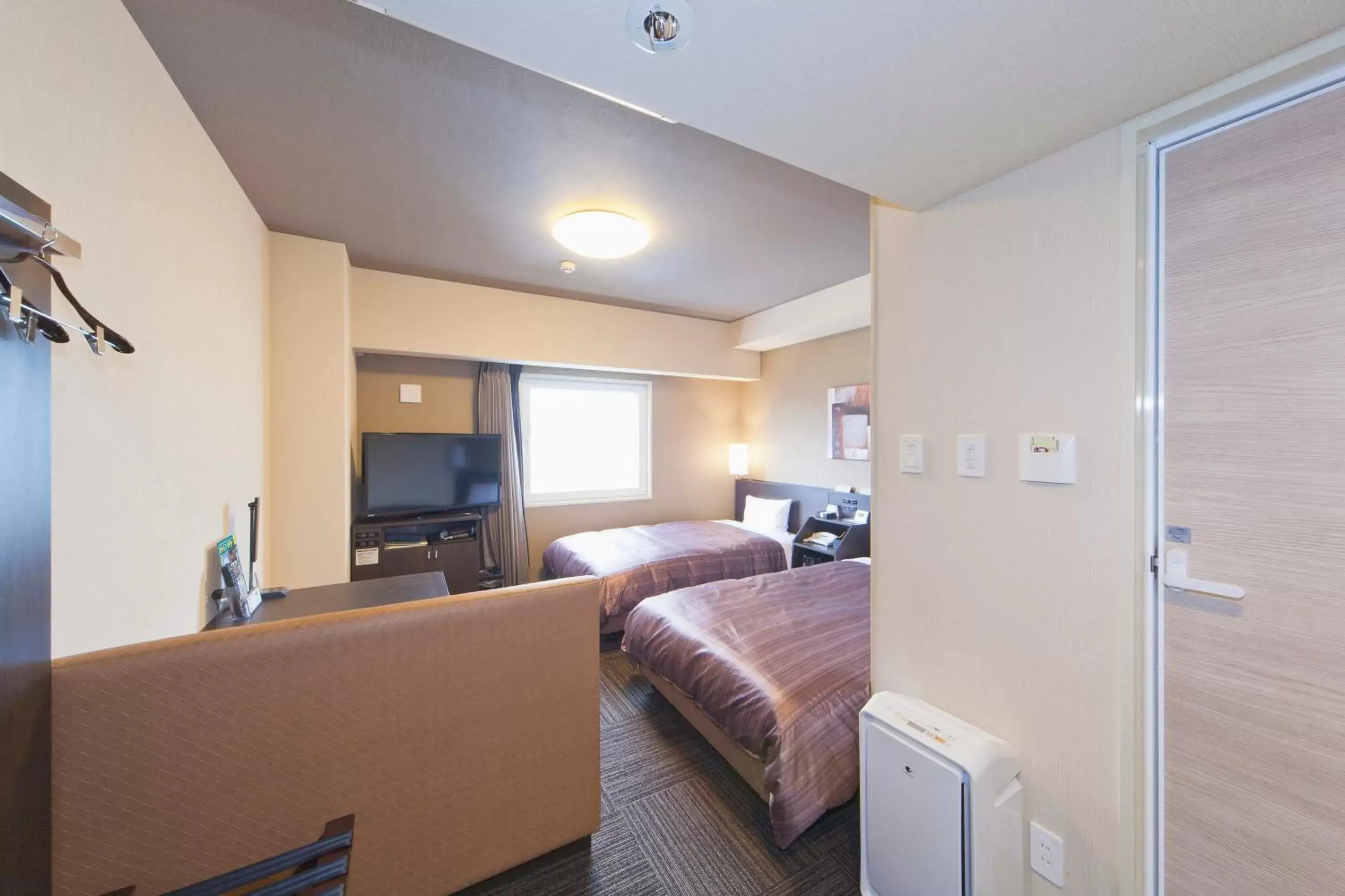 Twin Room - single occupancy - Smoking in Hotel Route-Inn Saiki Ekimae Twin Room - single occupancy - Smoking in Hotel Route-Inn Saiki Ekimae