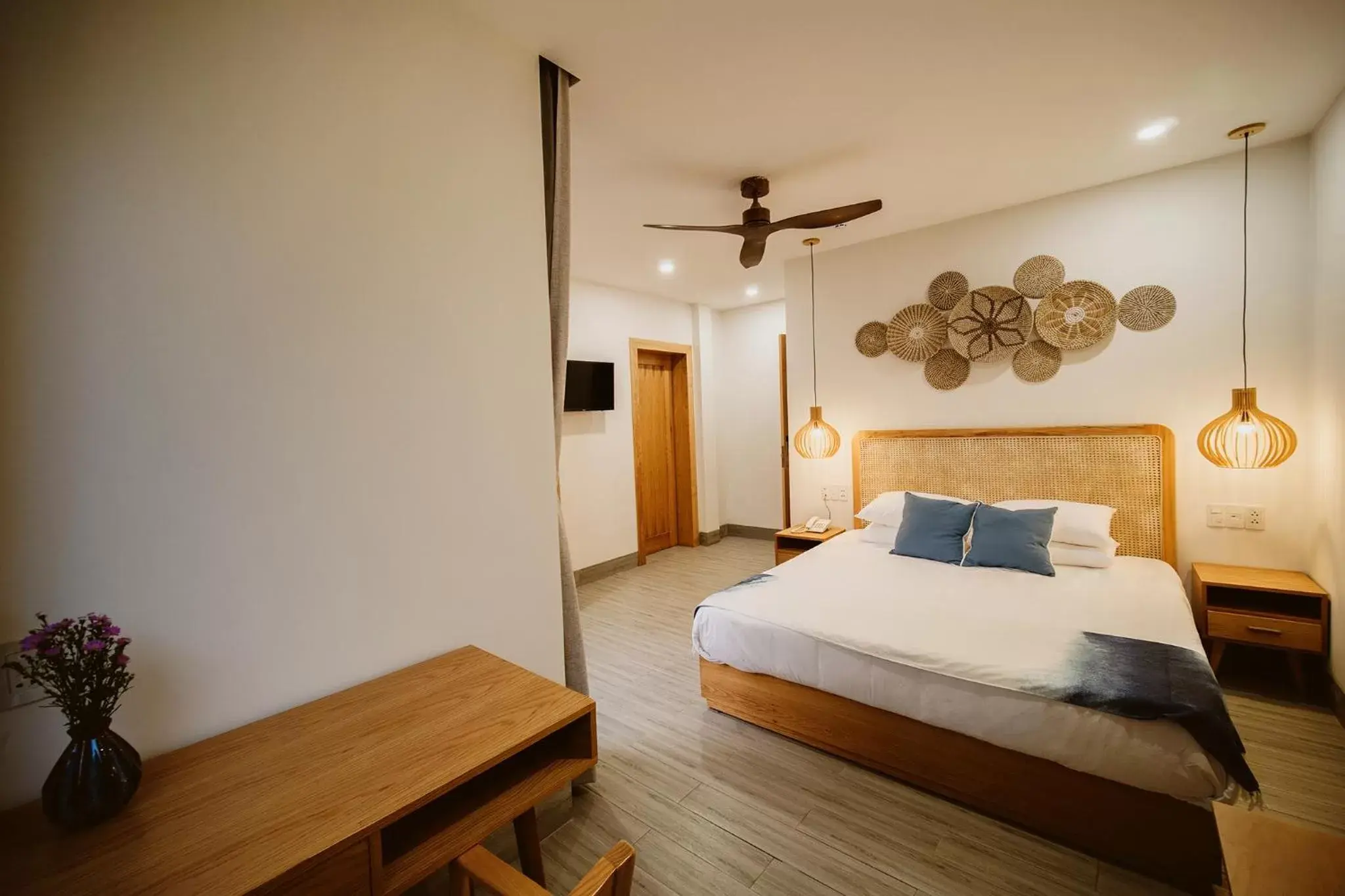 Deluxe Double Room in The Watermark Beachside Hotel Deluxe Double Room in The Watermark Beachside Hotel