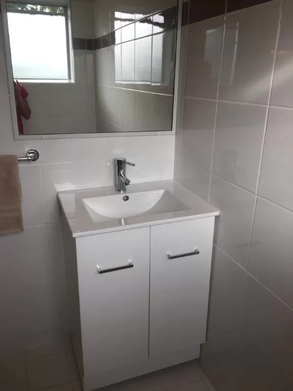 Bathroom in A & A Motel