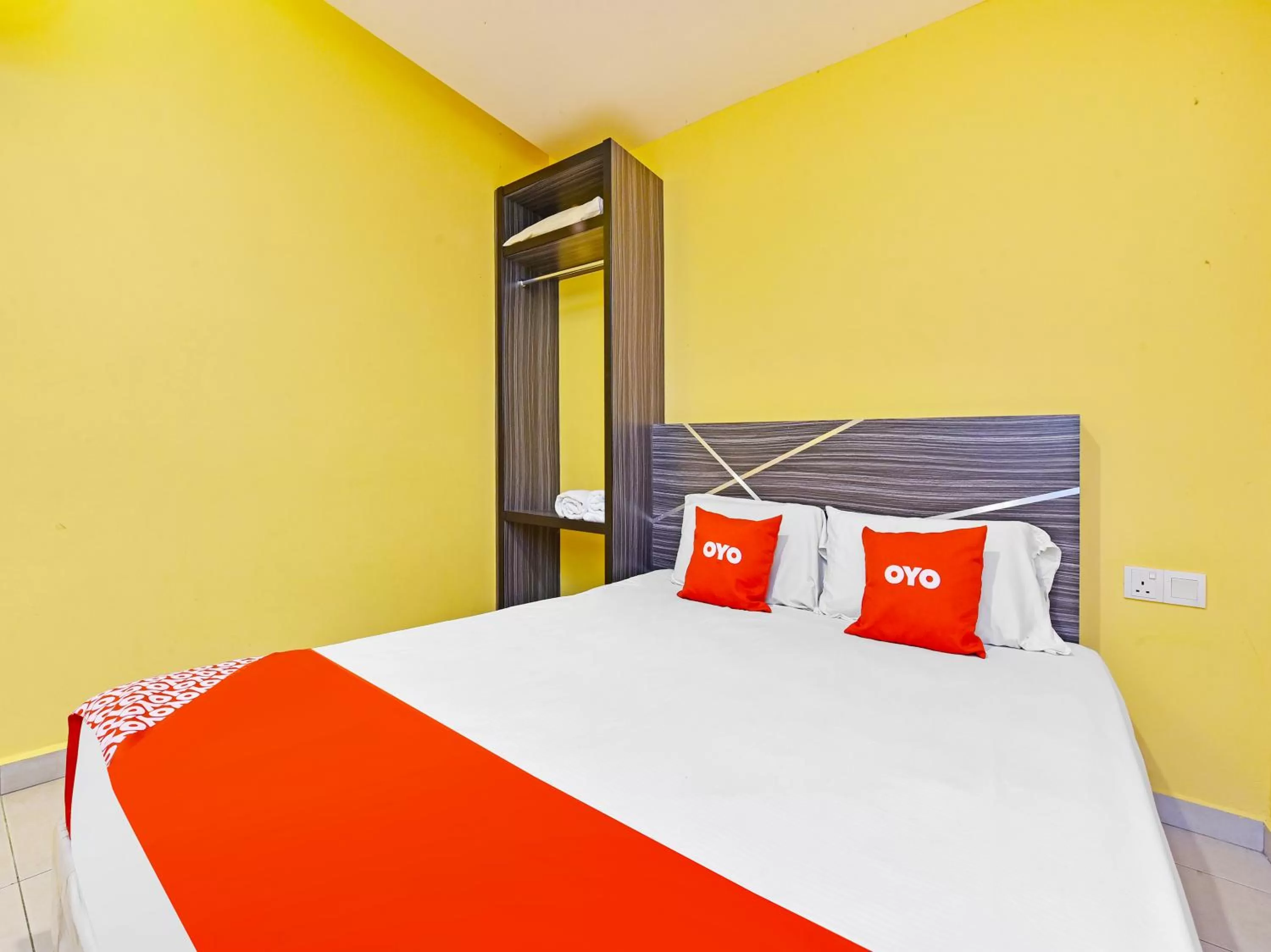 Bedroom, Bed in OYO 90521 De Mawardah Inn