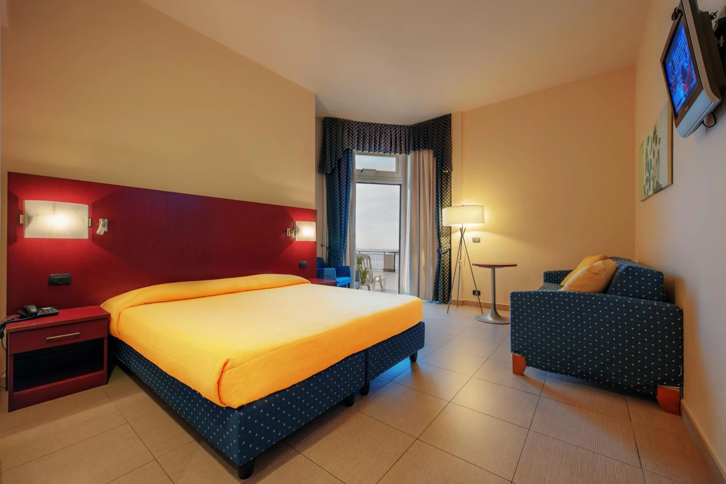 Photo of the whole room, Bed in Hotel Italia e Lido Rapallo