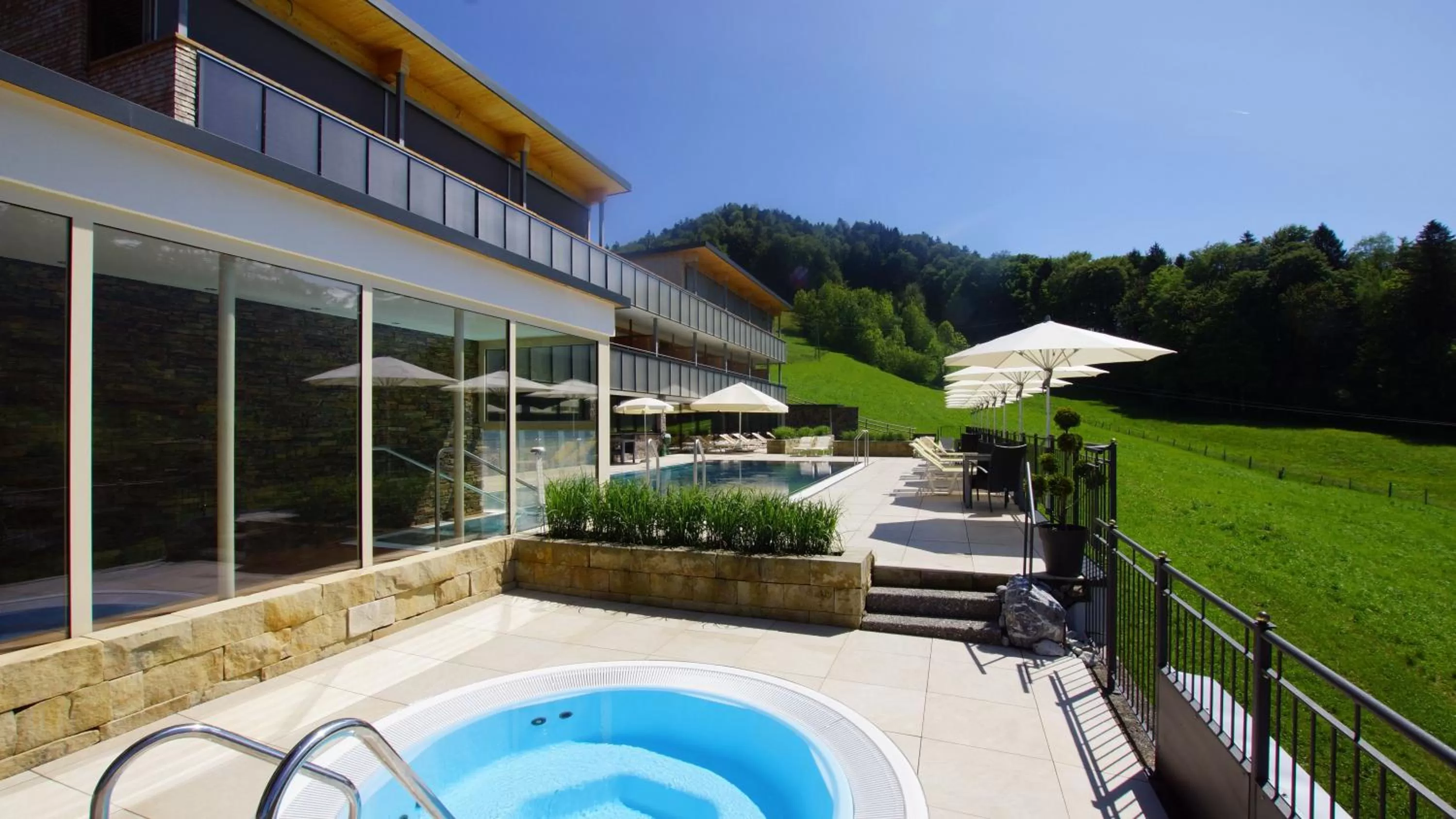 Property building, Swimming Pool in St Hubertus BnB