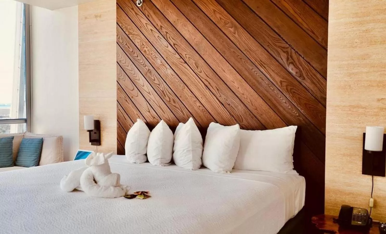 Bed in Hotel La Croix