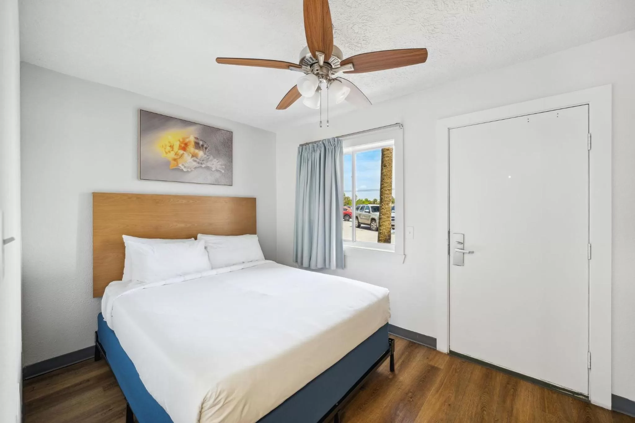 Bedroom, Bed in Sugar Sands Beachfront Hotel, a By The Sea Resort