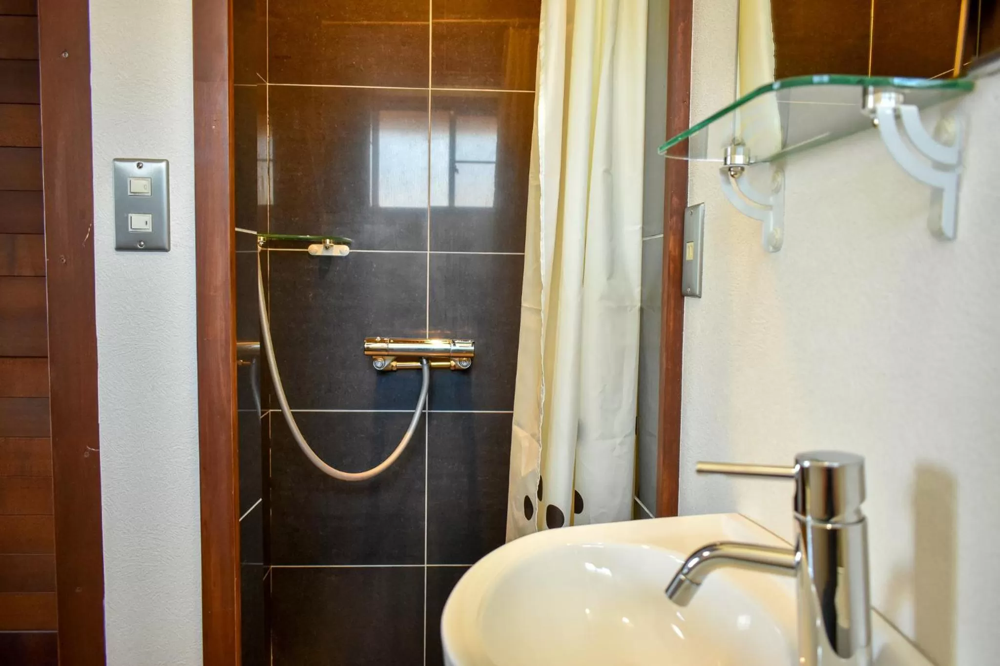 Bathroom in Panketo Lodge & Yoga Studio