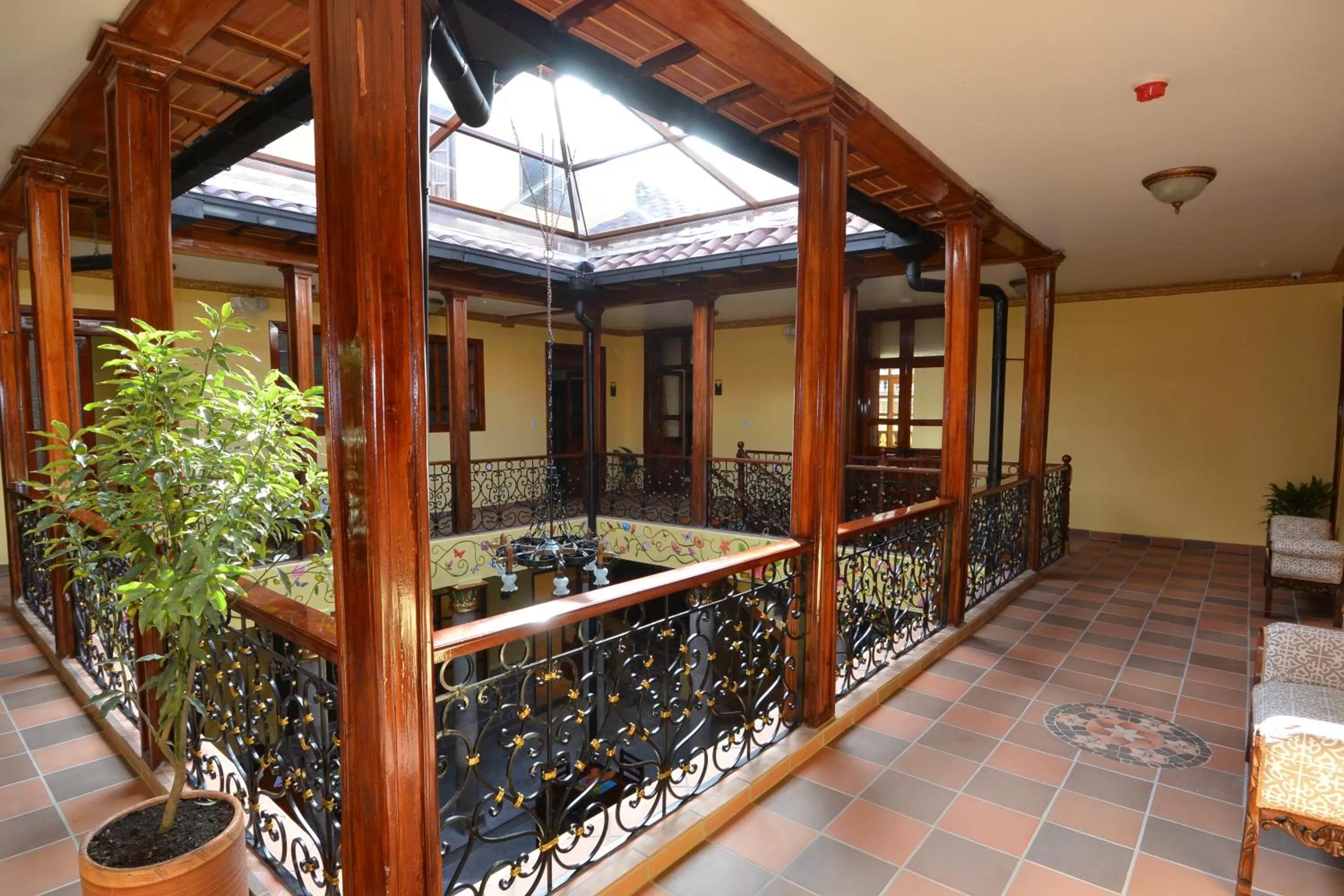 Property building in Hotel La Basílica Quito