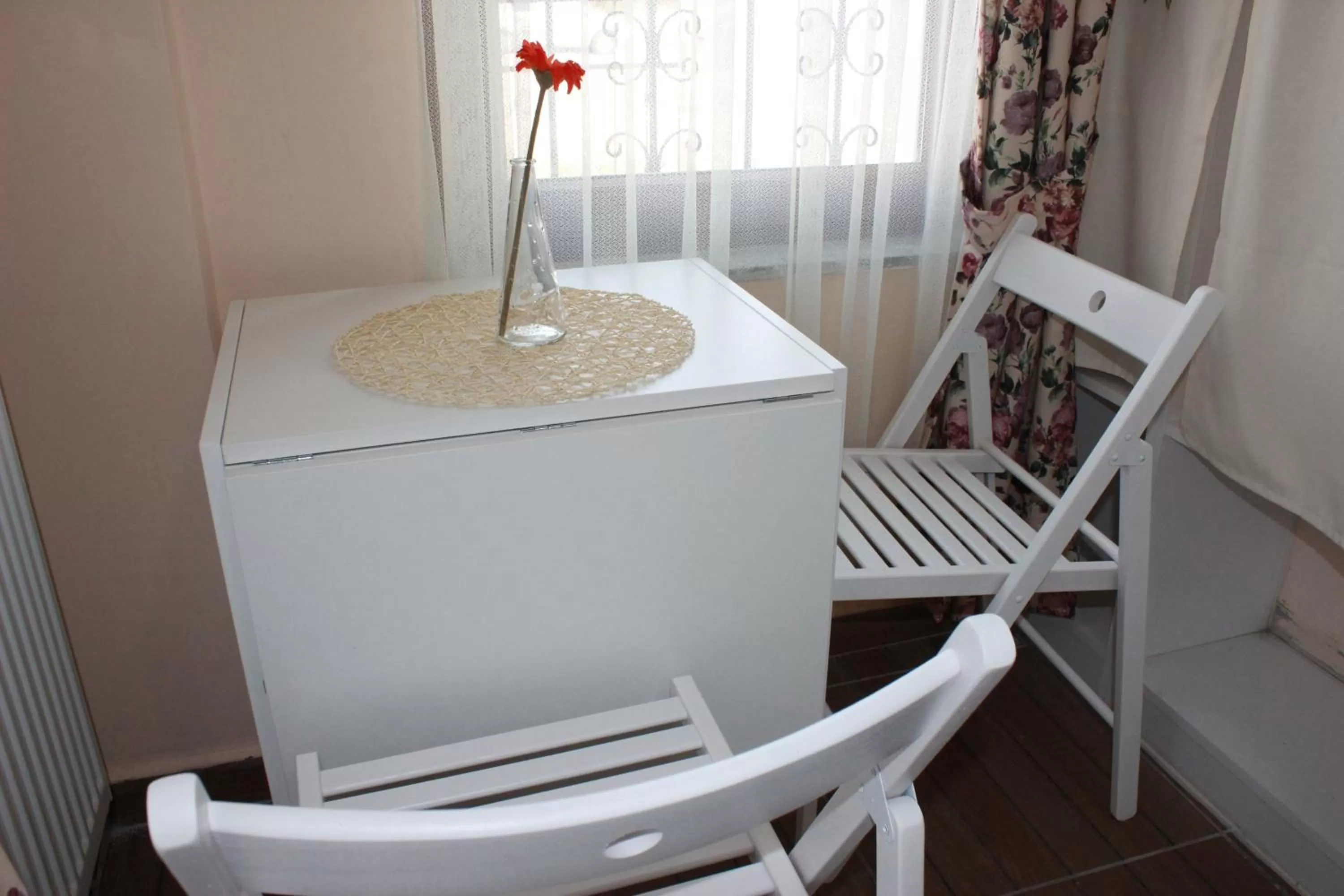 Coffee/tea facilities in Ede Apart Otel