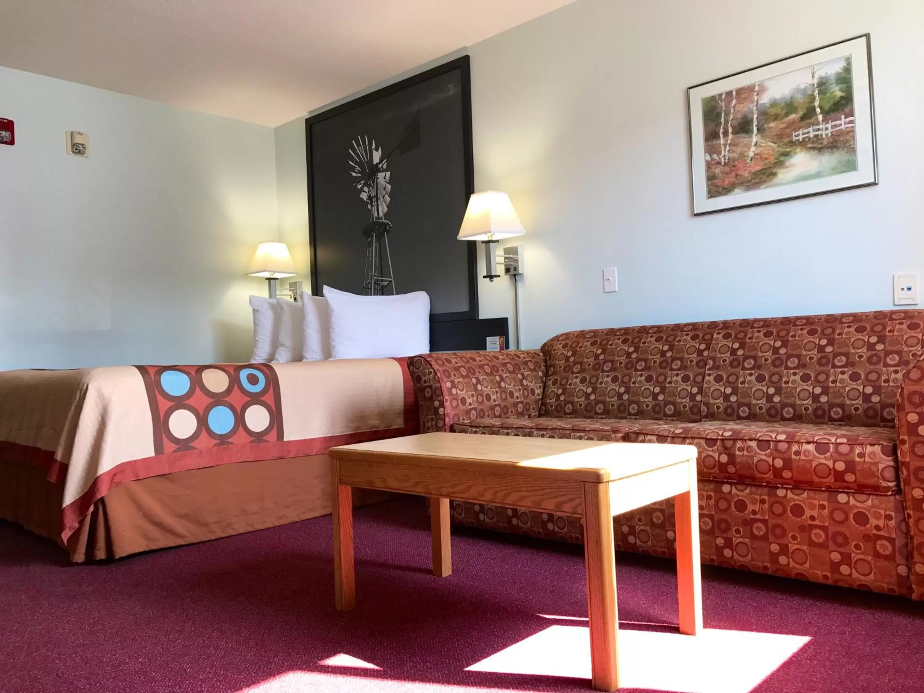 Property building, Bed in Super 8 by Wyndham Kindersley