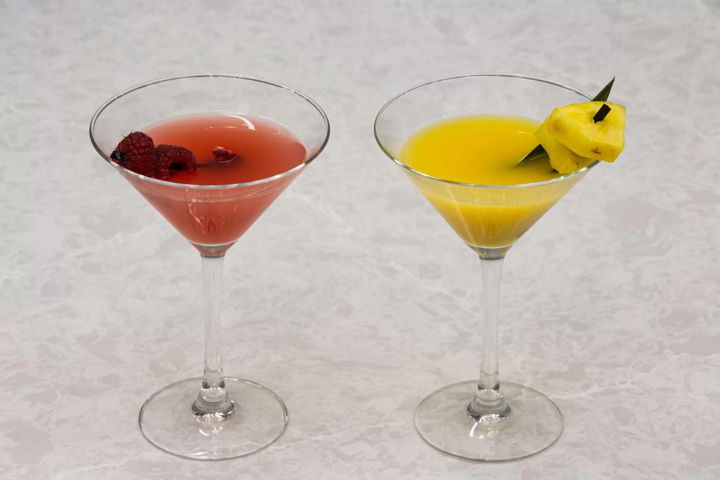Dining area in Hilton Garden Inn - Salt Lake City Airport
